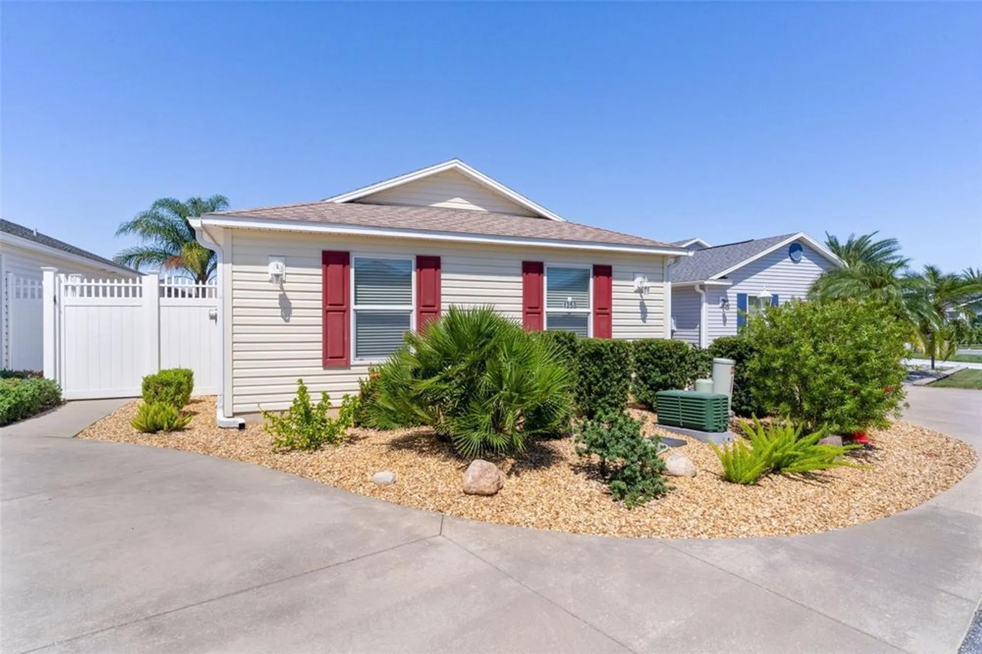 Property Slideshow image 4 of 46 | 1253 zydeco ct, The Villages, FL, 32163