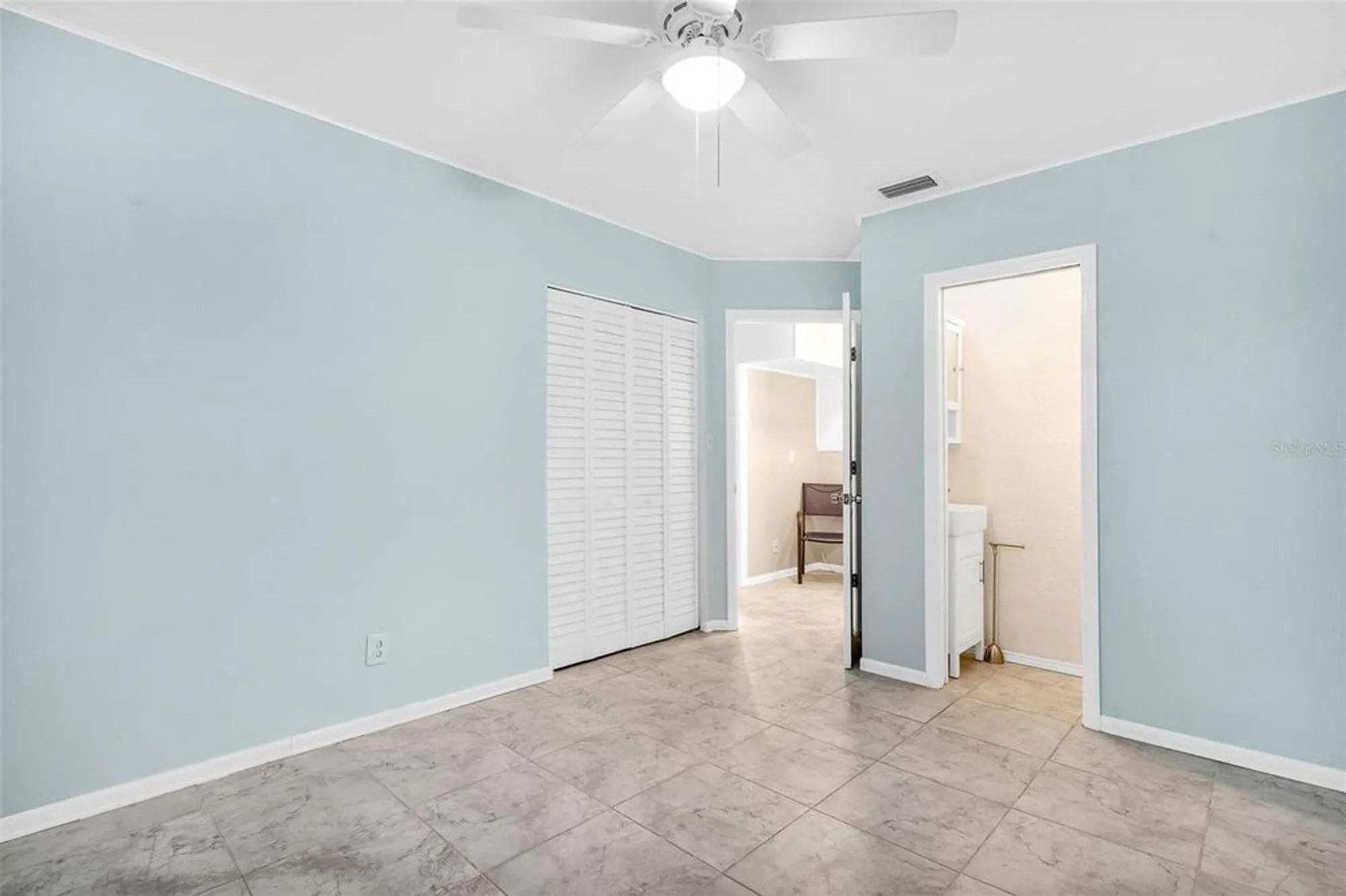 Property Slideshow image 13 of 24 | 12400 park blvd 119, Seminole, FL, 33772