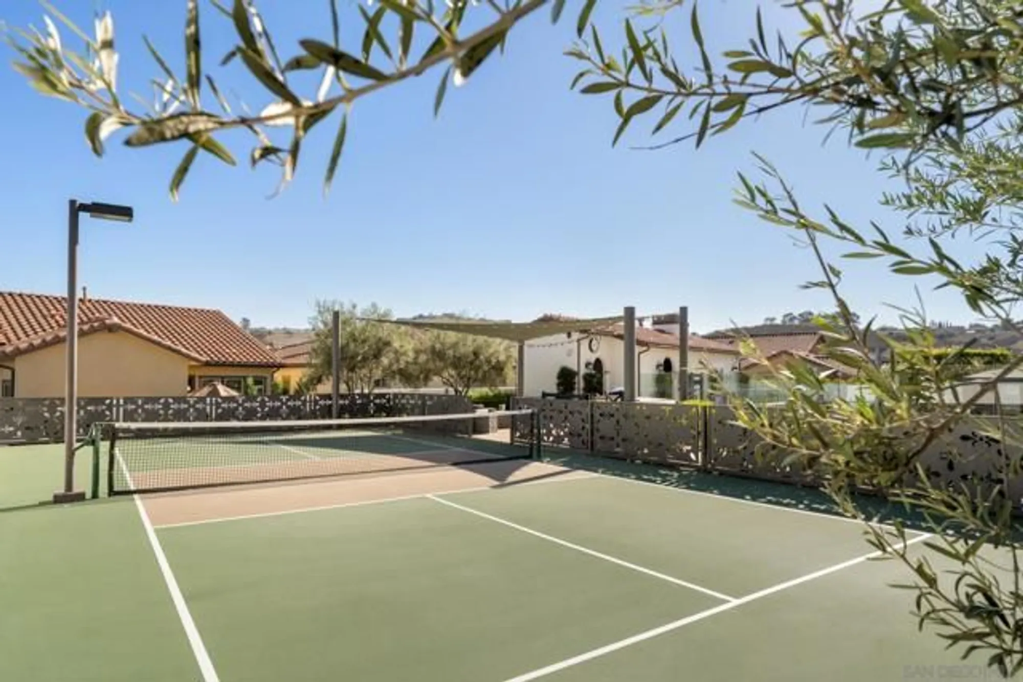 Property Slideshow image 32 of 41 | 7964 auberge cir, San Diego, CA, 92127