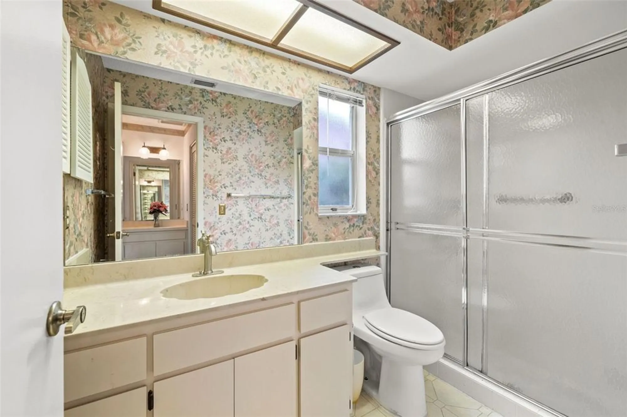 Property Slideshow image 17 of 67 | 6404 lost tree ln, Spring Hill, FL, 34606