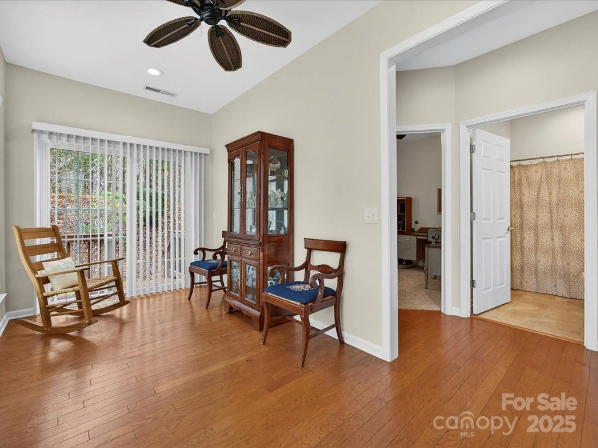Property Slideshow image 7 of 27 | 9009 smokey hill ln, Fort Mill, SC, 29707