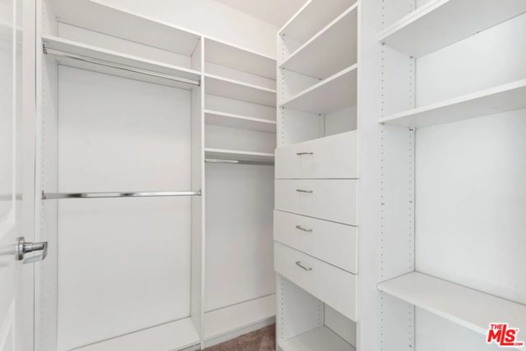 Property Slideshow image 21 of 41 | 267 s san pedro st unit 211, Los Angeles, CA, 90012