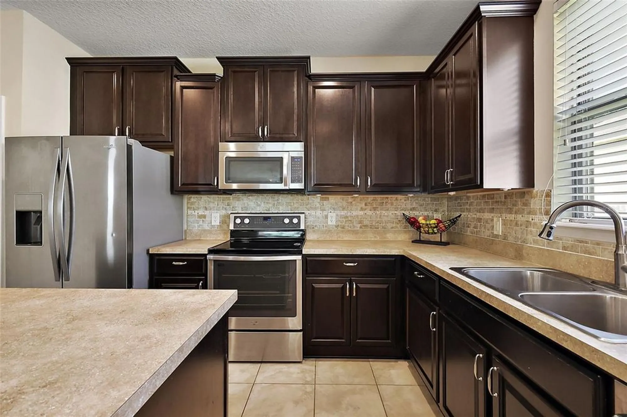 Property Slideshow image 13 of 37 | 20945 oldenburg loop, Mount Dora, FL, 32757