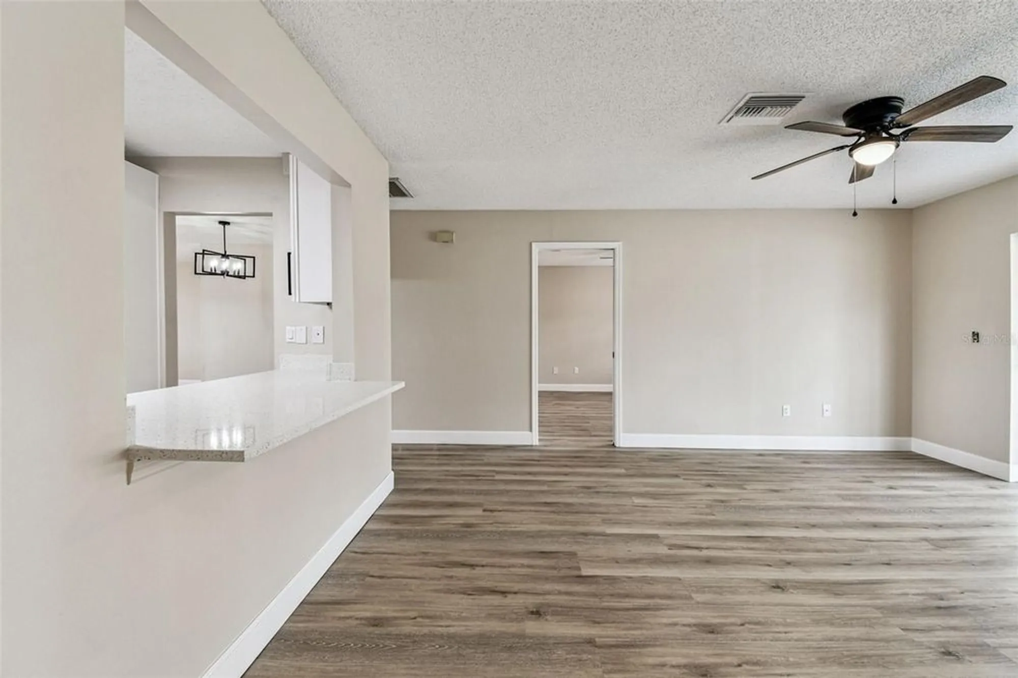 Property Slideshow image 8 of 36 | 1805 butterfly pl, Sun City Center, FL, 33573