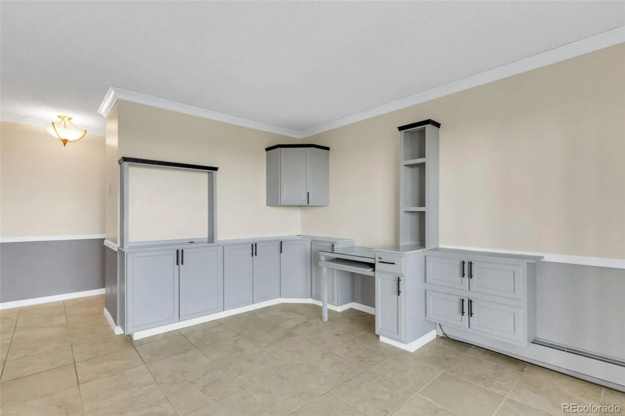 Property Slideshow image 33 of 50 | 14390 e marina dr apt 606, Aurora, CO, 80014
