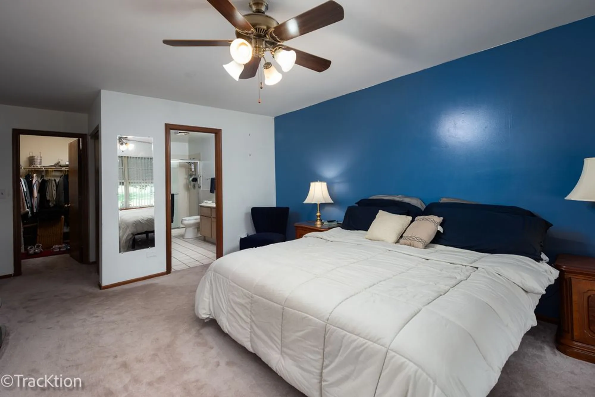 Property Slideshow image 14 of 30 | 13810 s magnolia dr, Plainfield, IL, 60544