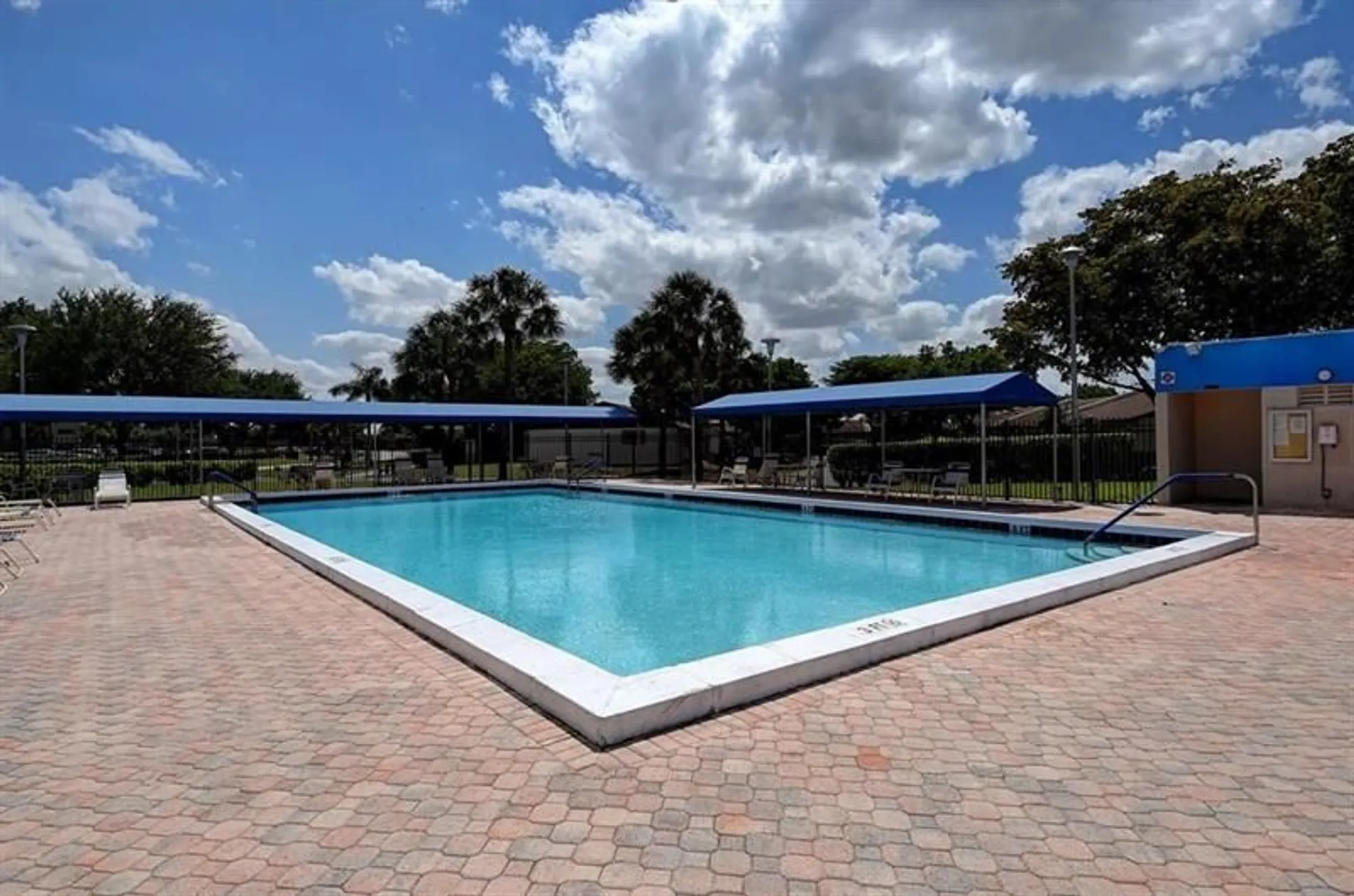 Property Slideshow image 39 of 39 | 5370 las verdes cir apt 319, Delray Beach, FL, 33484