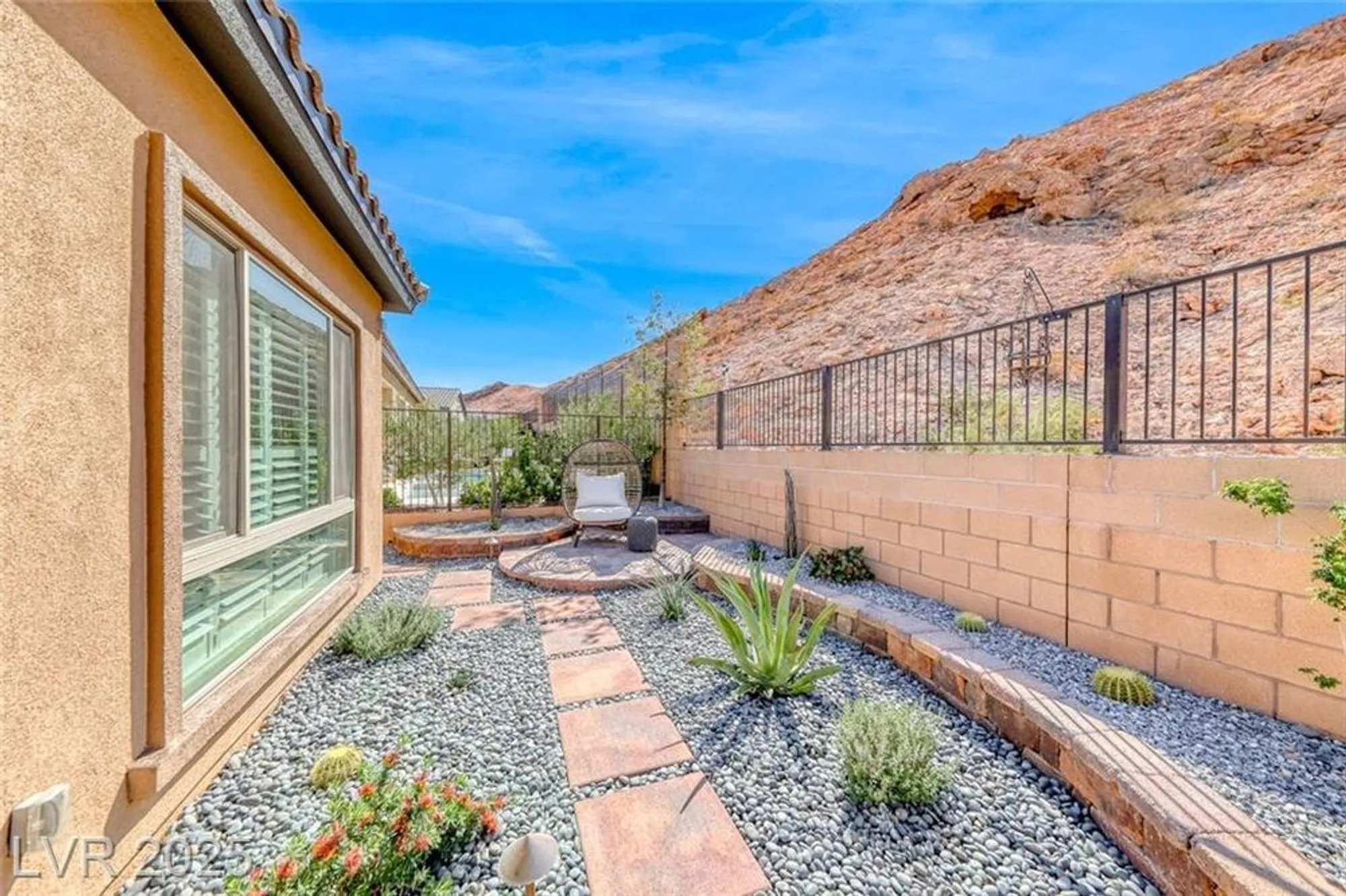 Property Slideshow image 54 of 72 | 125 mirage view dr, Henderson, NV, 89011