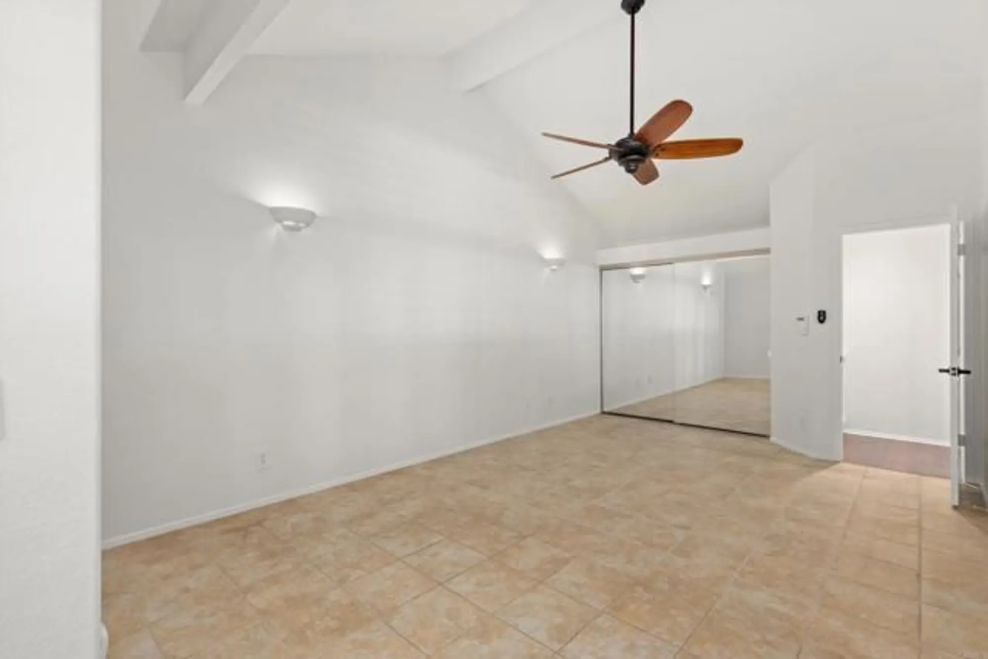 Property Slideshow image 4 of 37 | 4815 galicia way, Oceanside, CA, 92056