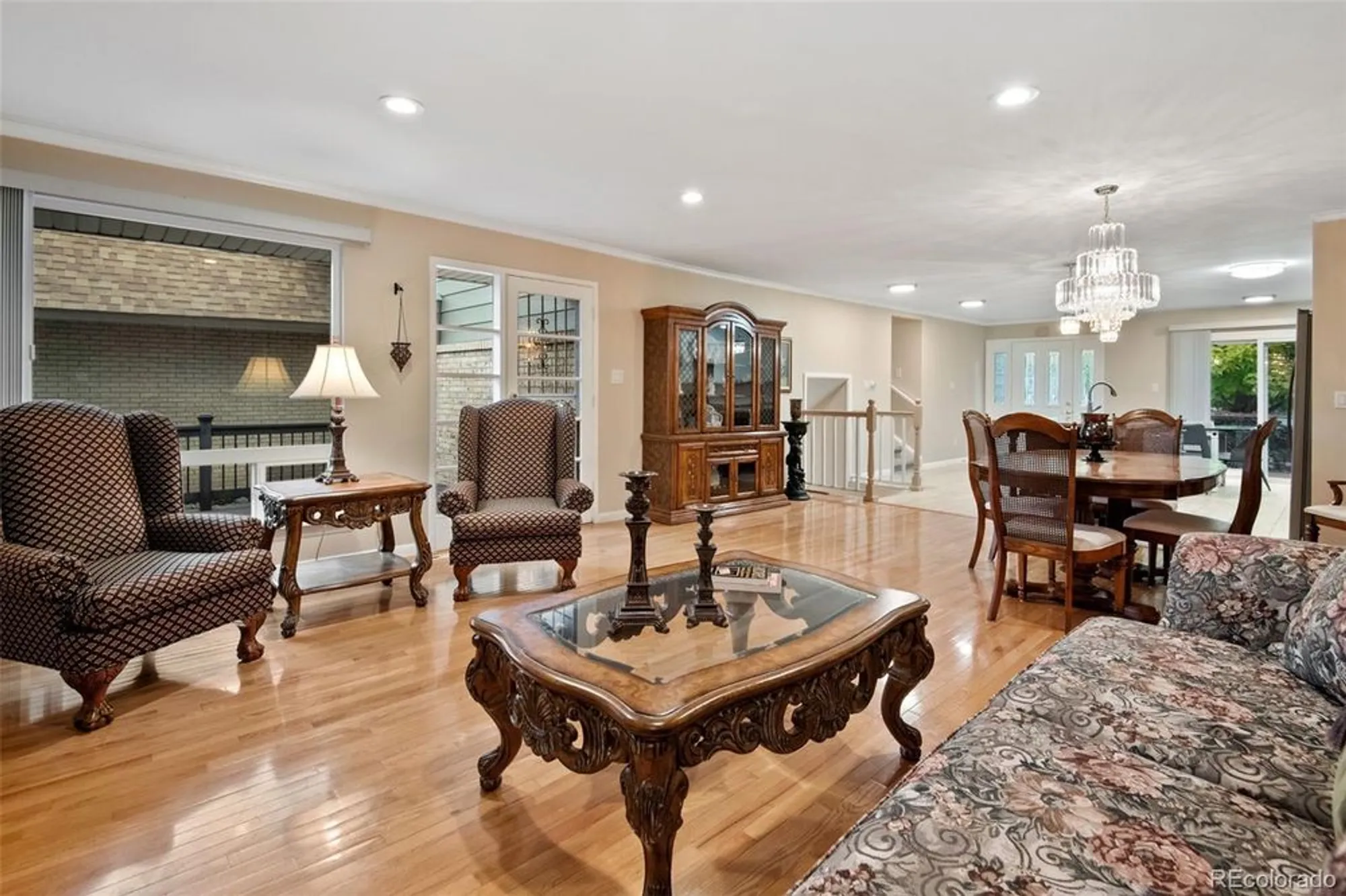 Property Slideshow image 11 of 26 | 7433 w cedar cir, Lakewood, CO, 80226