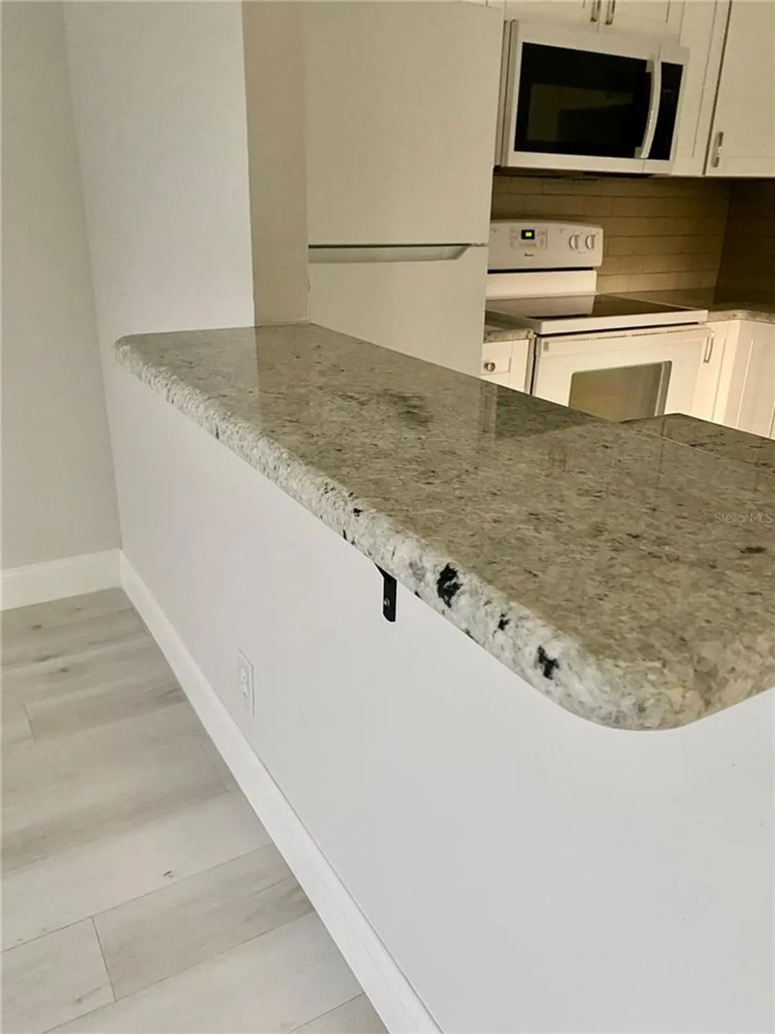 Property Slideshow image 13 of 39 | 1811 bedford ln 166, Sun City Center, FL, 33573