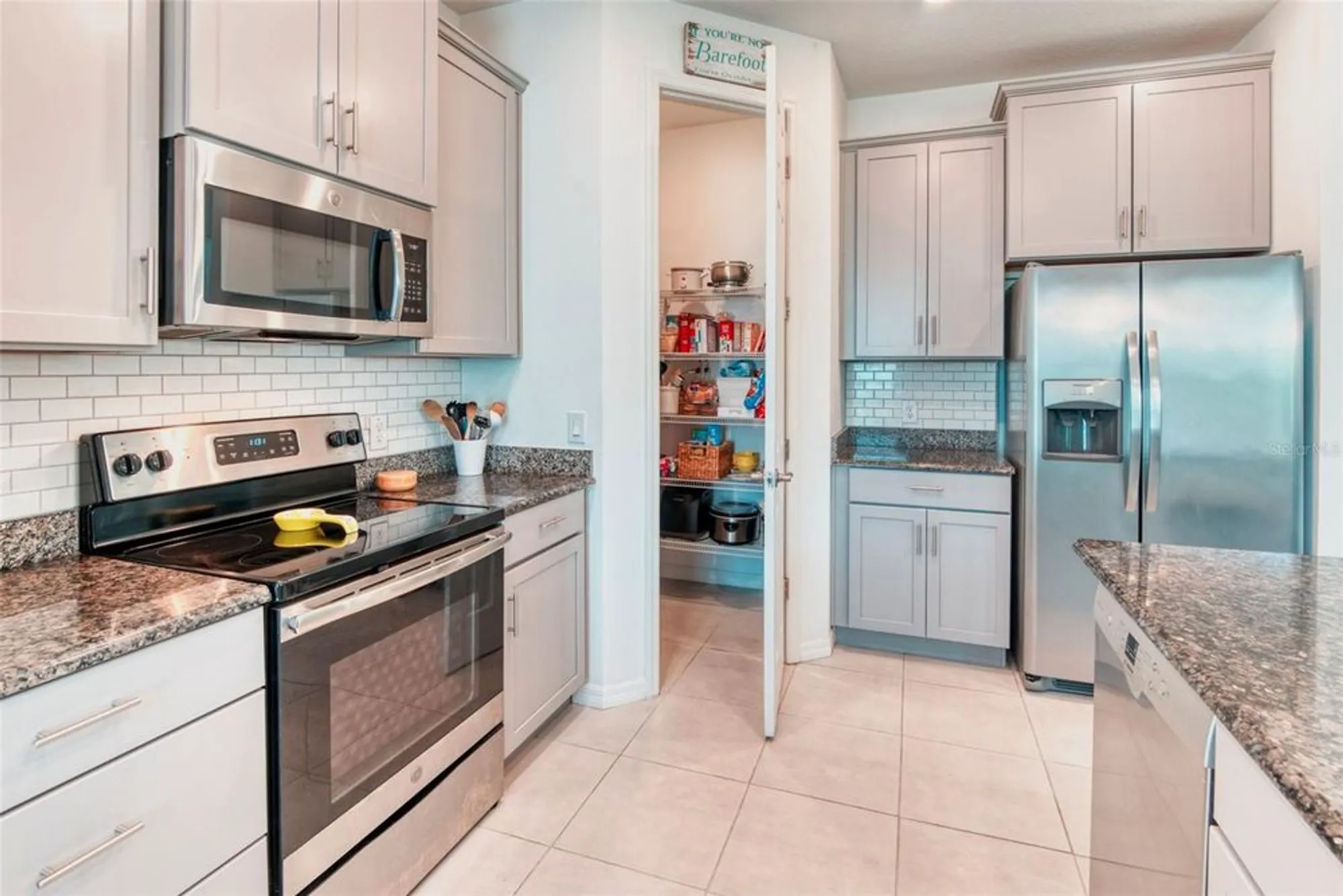 Property Slideshow image 6 of 54 | 2285 palm tree dr, Kissimmee, FL, 34759