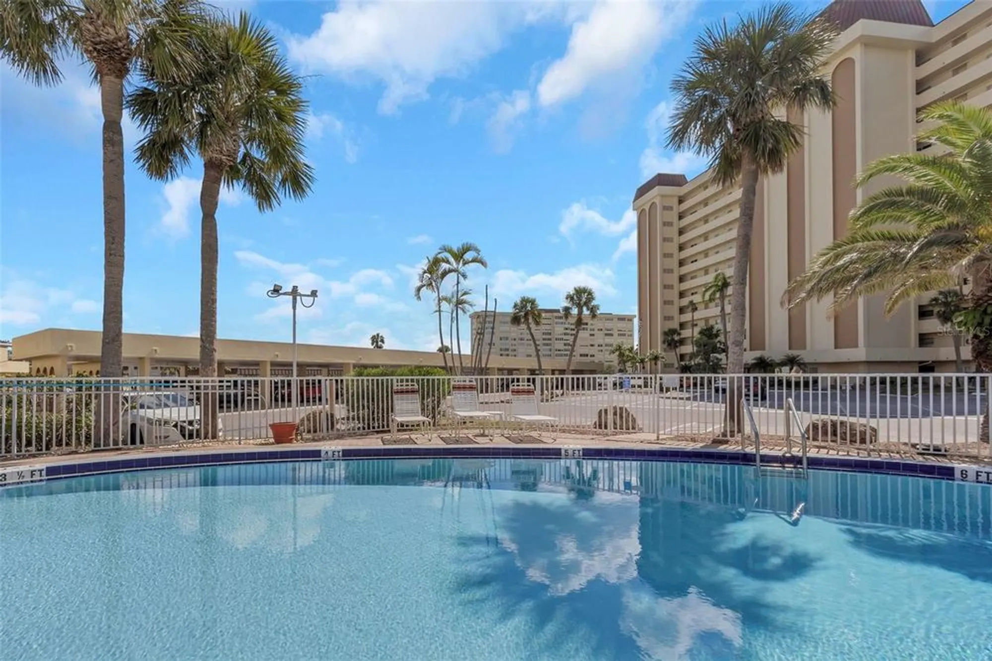 Property Slideshow image 56 of 95 | 4550 cove cir apt 207, St Petersburg, FL, 33708
