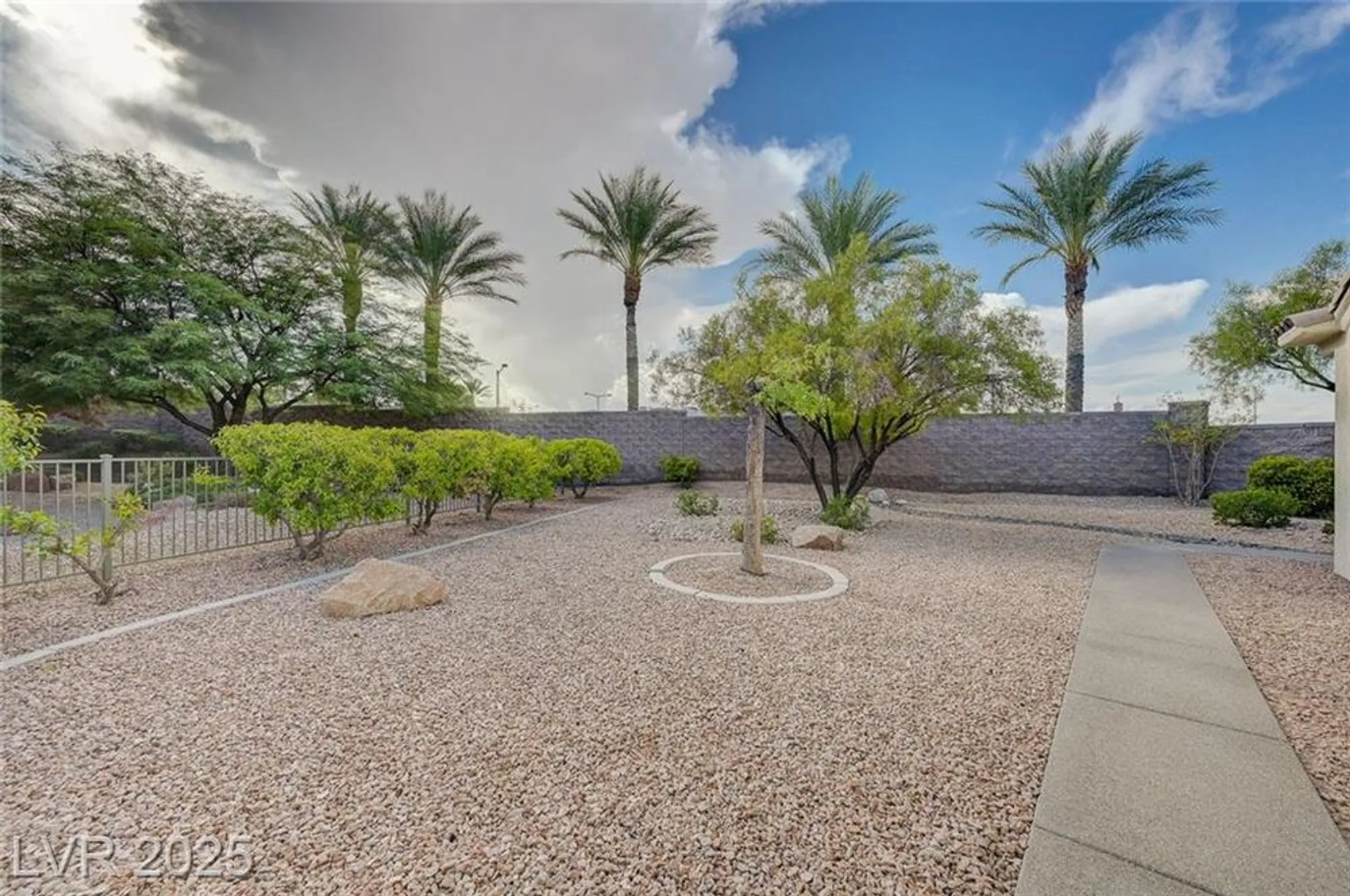 Property Slideshow image 35 of 60 | 10494 melodia magico ave, Las Vegas, NV, 89135