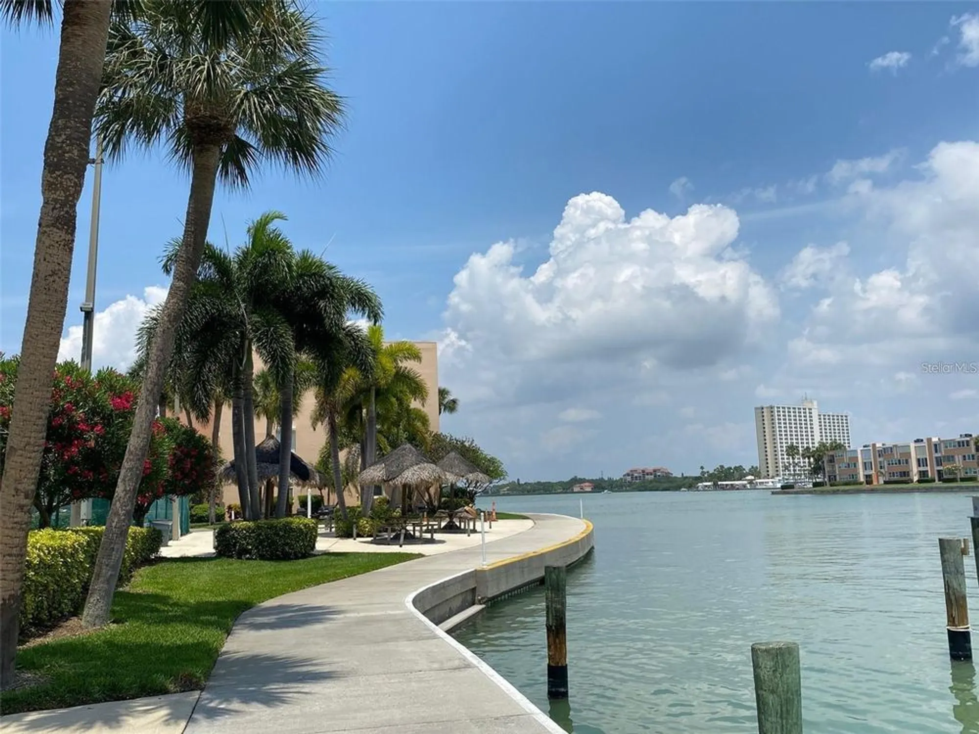 Property Slideshow image 41 of 62 | 7400 sun island dr 202, South Pasadena, FL, 33707