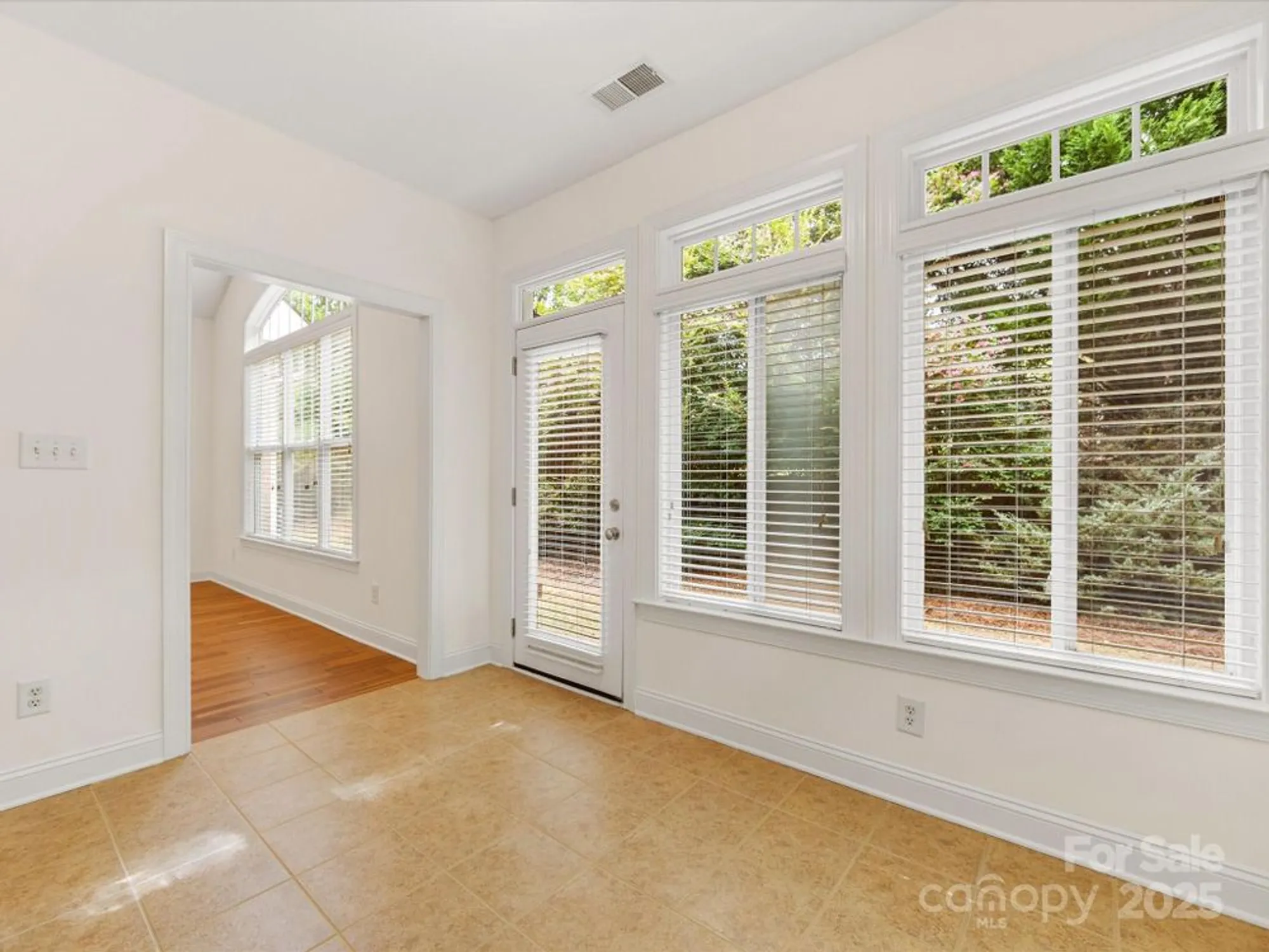 Property Slideshow image 37 of 47 | 2963 bellasera way, Matthews, NC, 28105