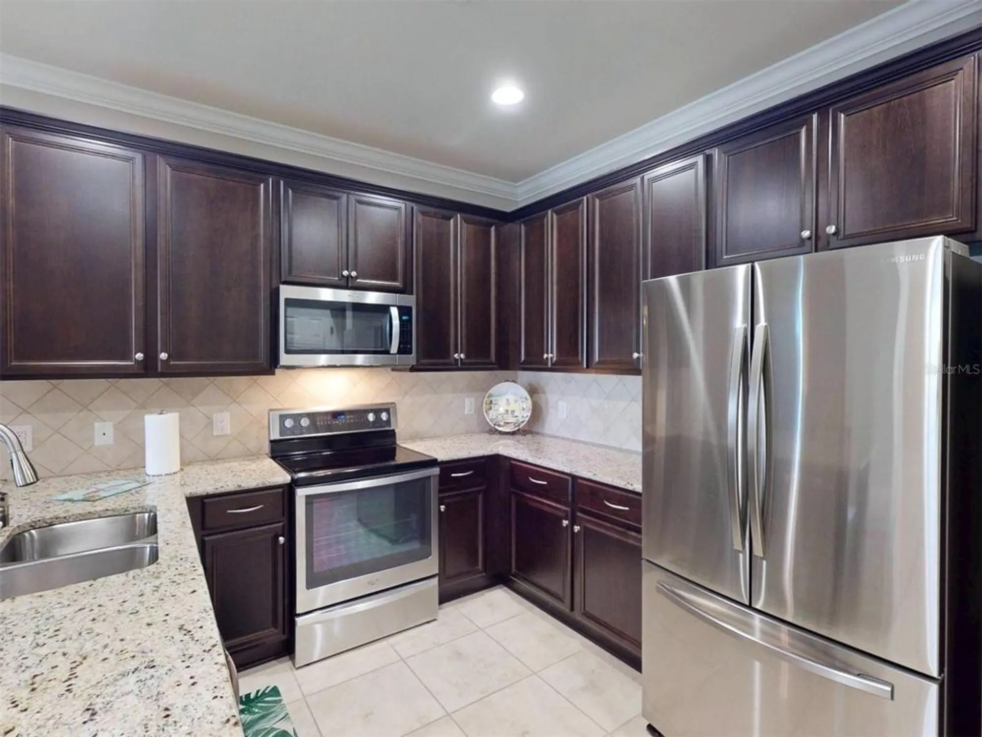 Property Slideshow image 14 of 98 | 2444 daisy dr, North Port, FL, 34289