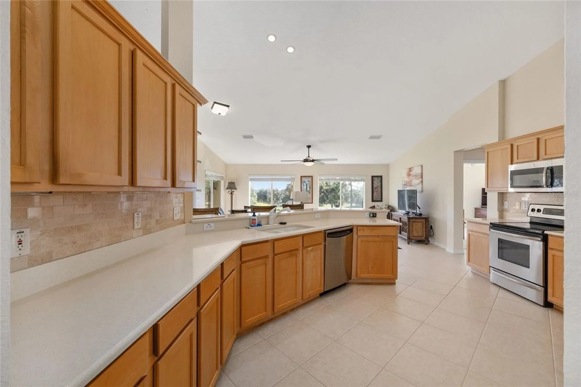 Property Slideshow image 12 of 92 | 9310 se 136th pl, Summerfield, FL, 34491