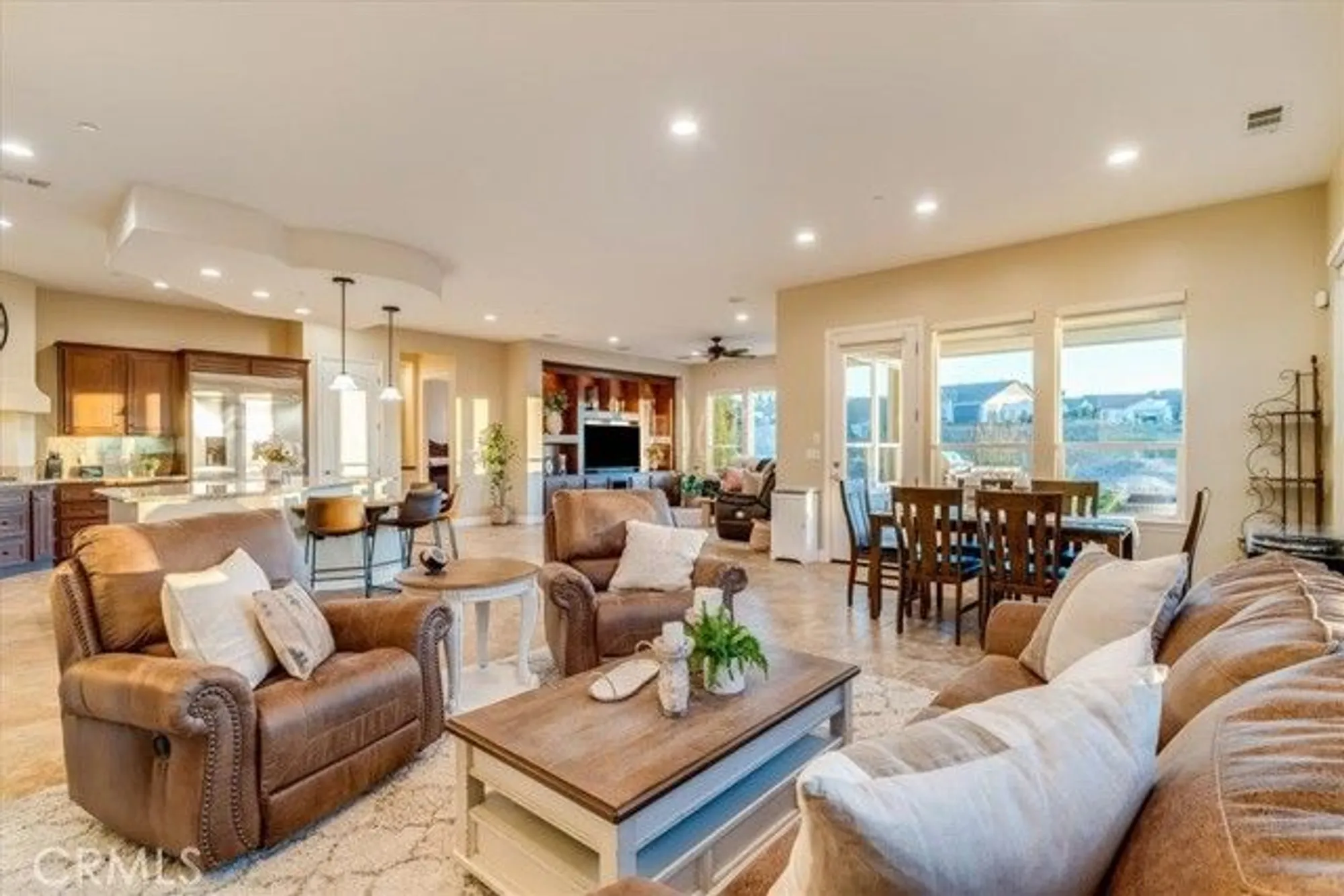 Property Slideshow image 14 of 49 | 1441 vicki ln, Nipomo, CA, 93444