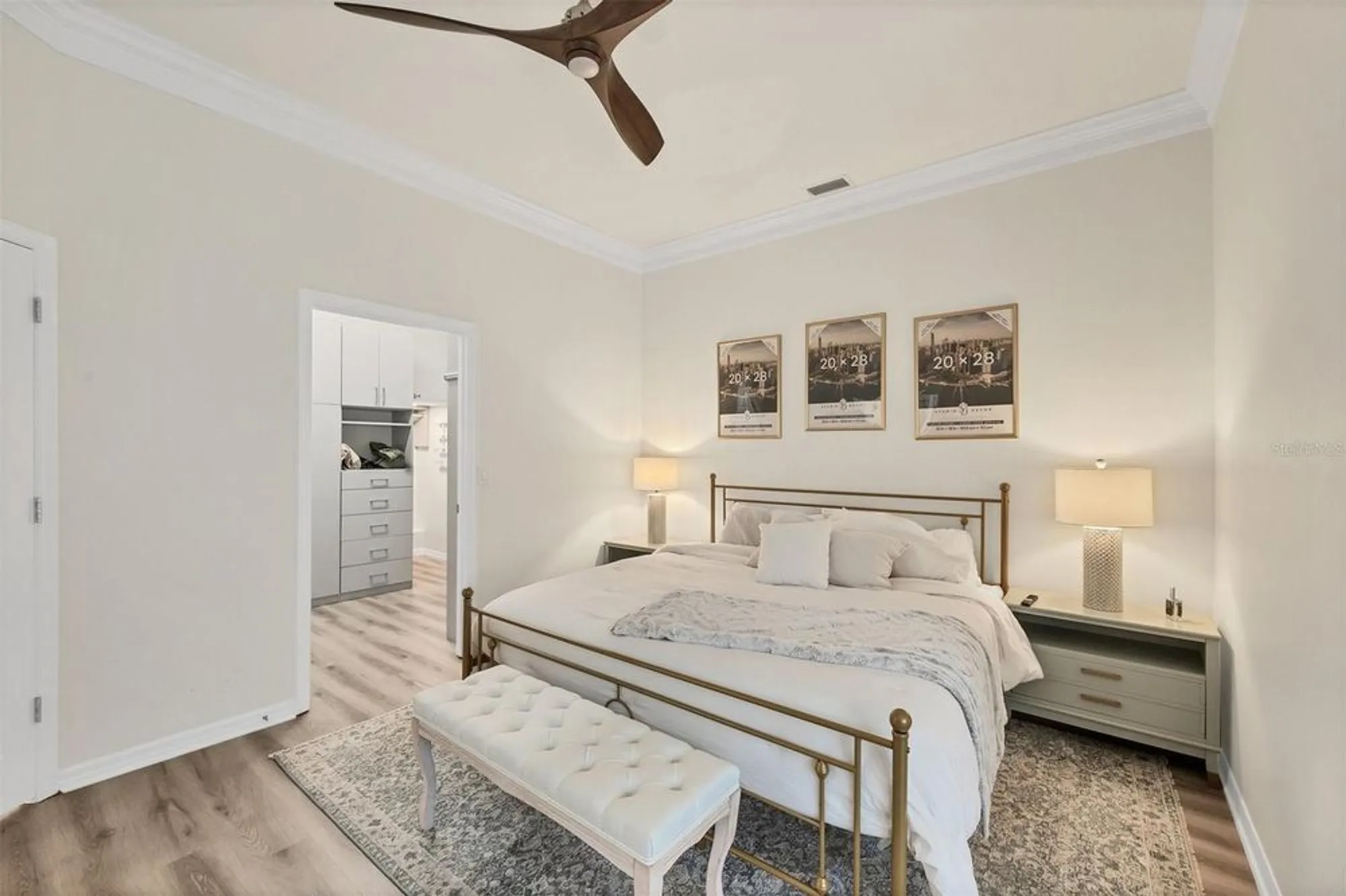 Property Slideshow image 19 of 66 | 1719 starling dr # 1719, Sarasota, FL, 34231