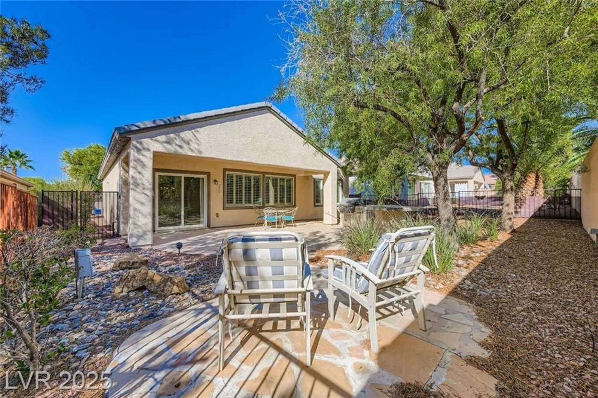 Property Slideshow image 27 of 35 | 2559 moonlight valley ave, Henderson, NV, 89044