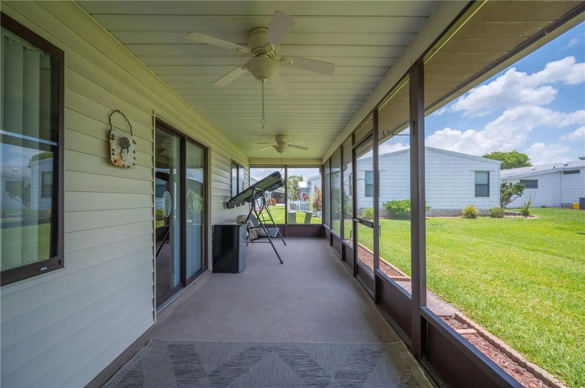 Property Slideshow image 26 of 37 | 1608 colonnades cir, Lakeland, FL, 33811