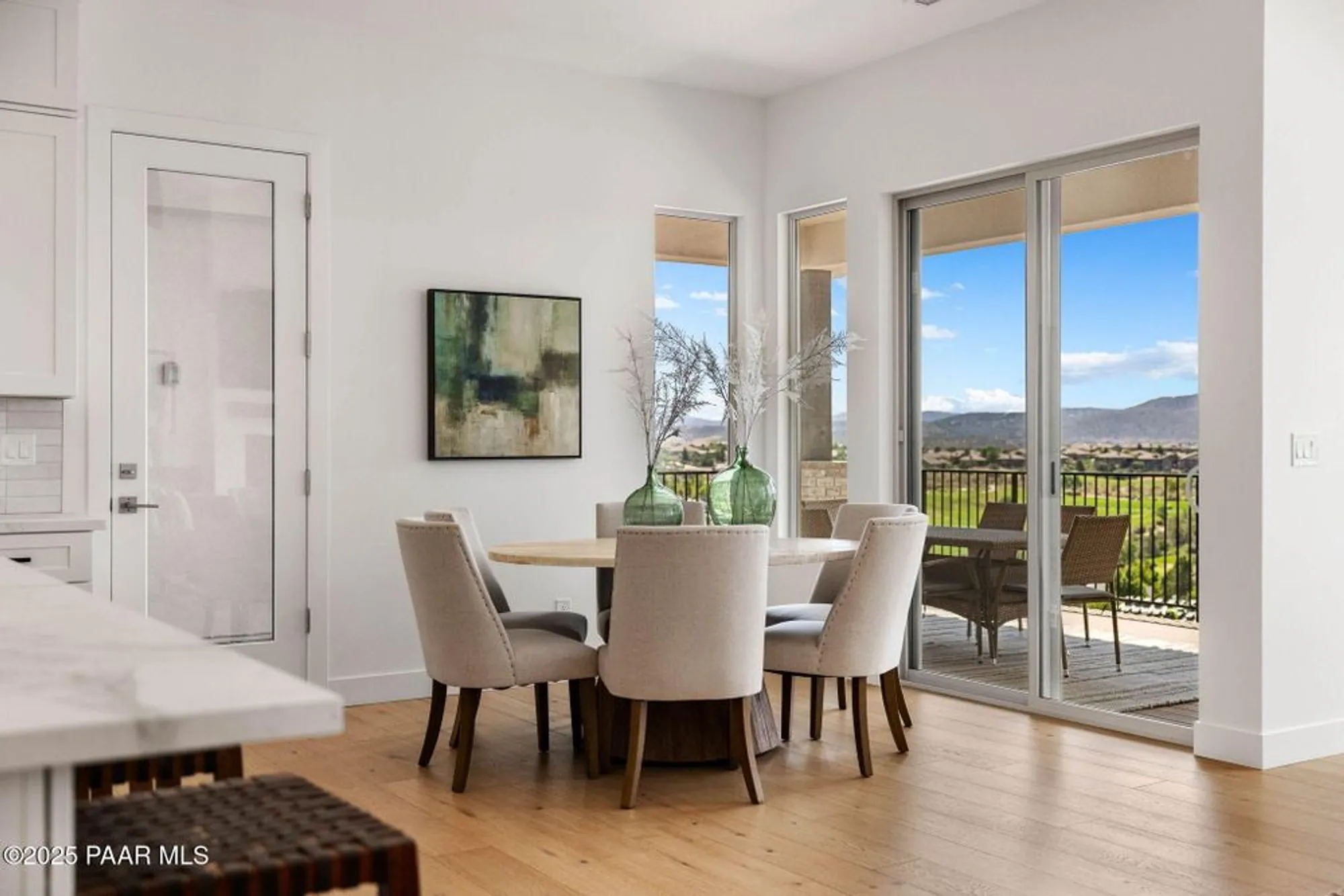 Property Slideshow image 17 of 49 | 1109 s lakeview dr, Prescott, AZ, 86301