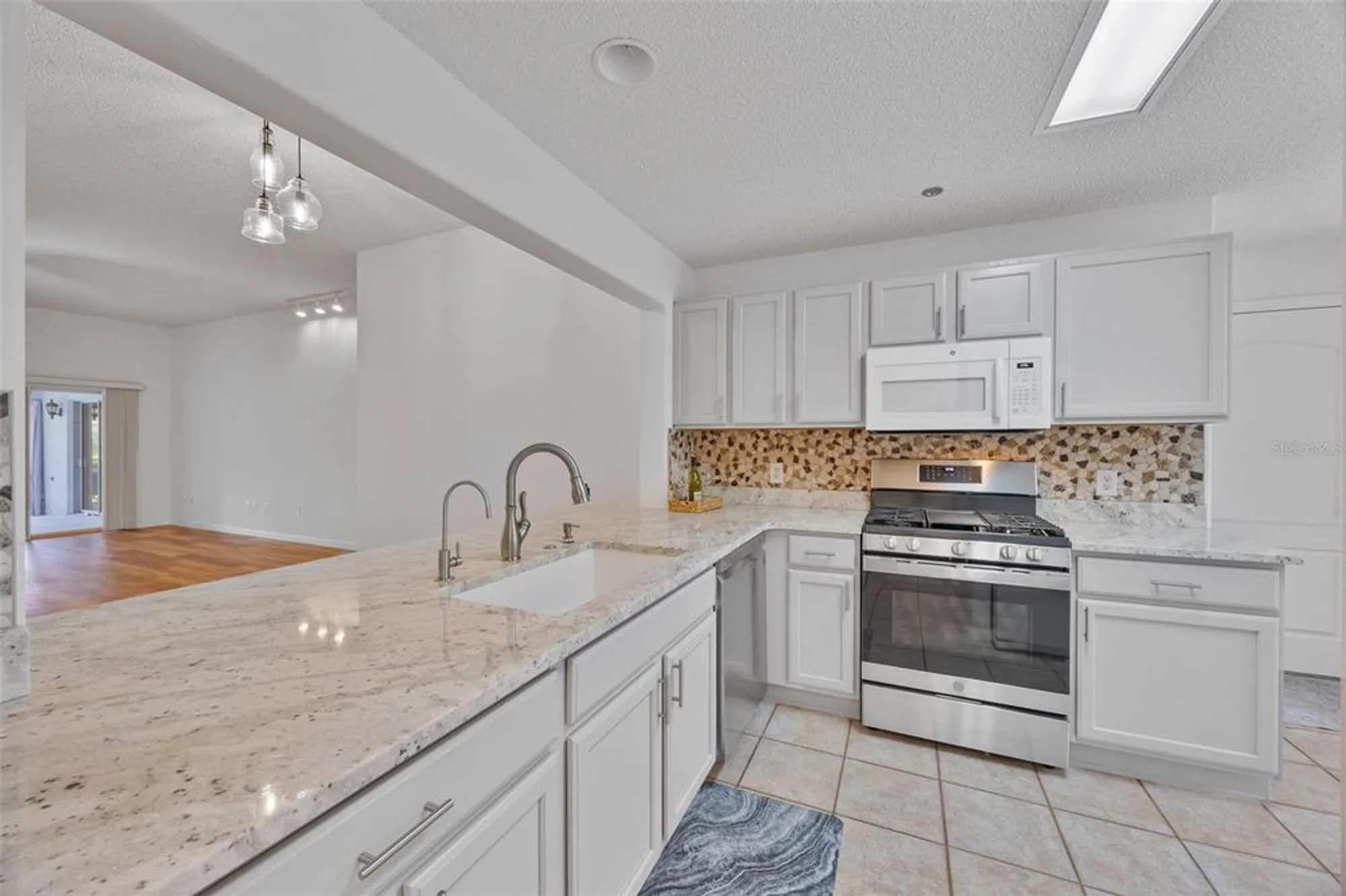 Property Slideshow image 7 of 25 | 8690 se 173rd wisteria st, The Villages, FL, 32162