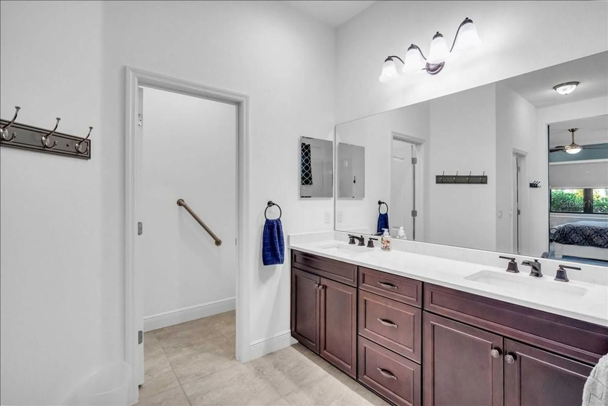 Property Slideshow image 28 of 72 | 26777 weiskopf dr, Englewood, FL, 34223