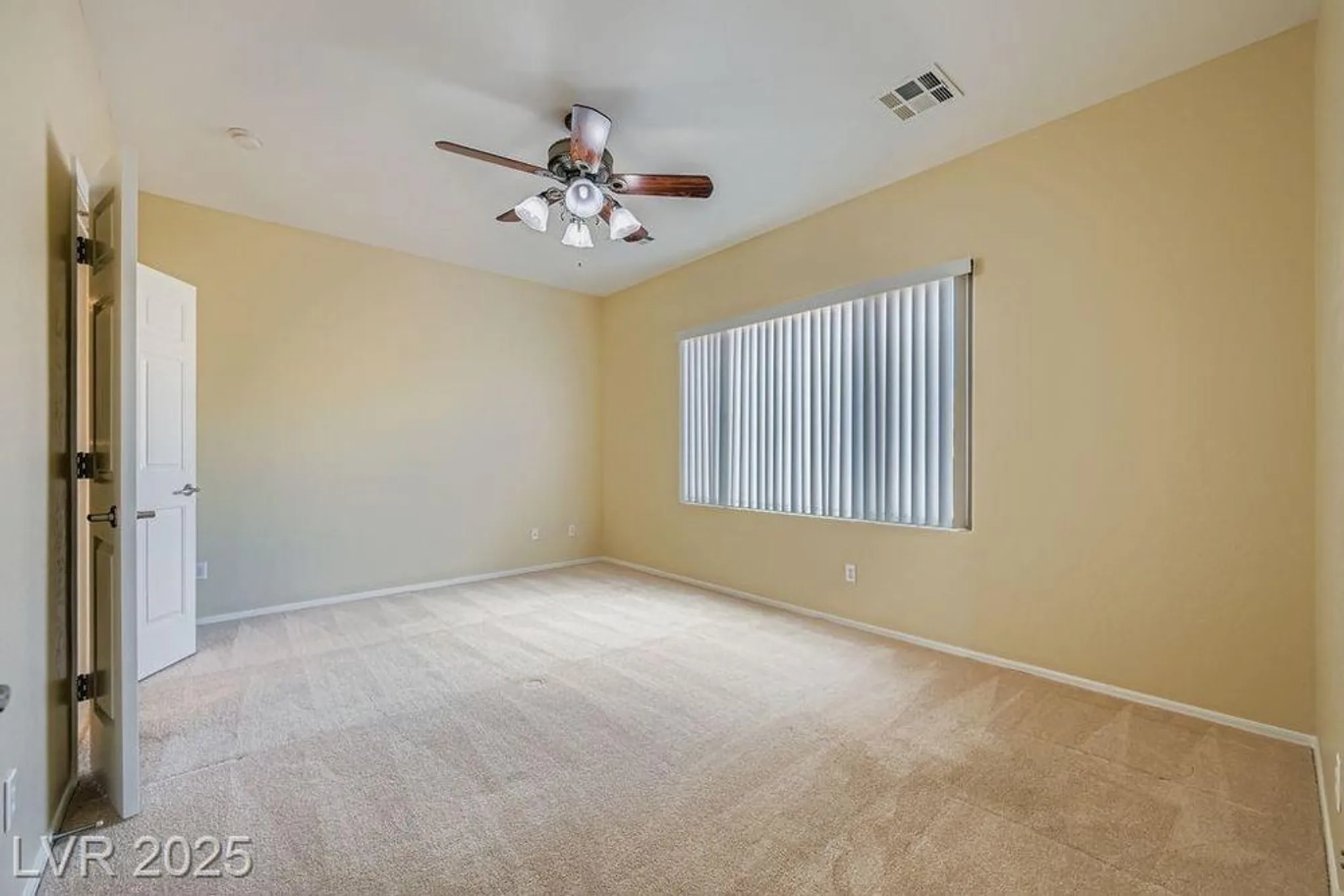 Property Slideshow image 8 of 19 | 6090 falconer ave, Las Vegas, NV, 89122