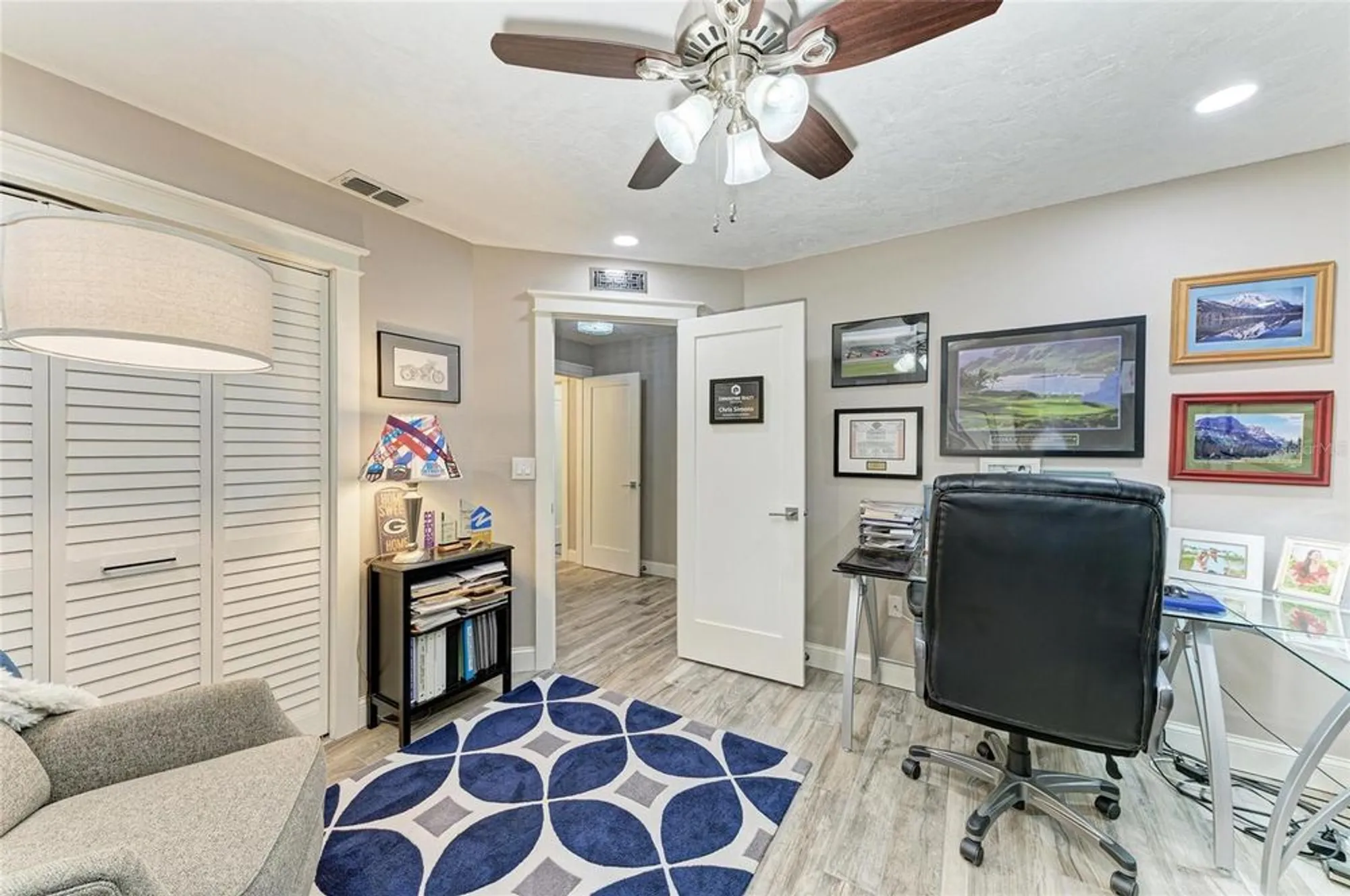 Property Slideshow image 46 of 69 | 8416 palm lakes ct, Sarasota, FL, 34243