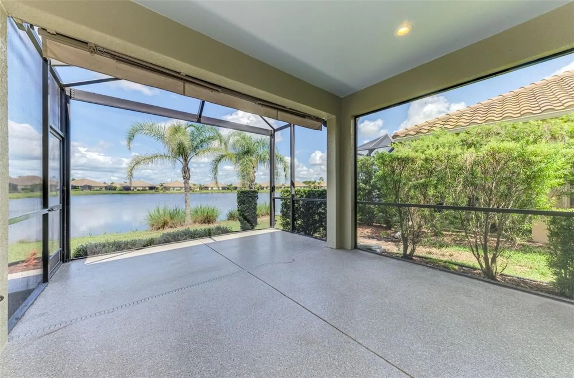 Property Slideshow image 38 of 69 | 21641 winter park ct, Venice, FL, 34293