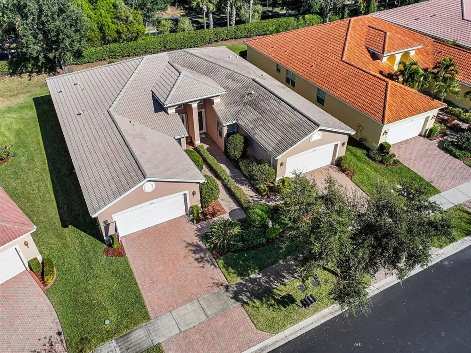 Property Slideshow image 32 of 47 | 16252 amethyst key dr, Wimauma, FL, 33598