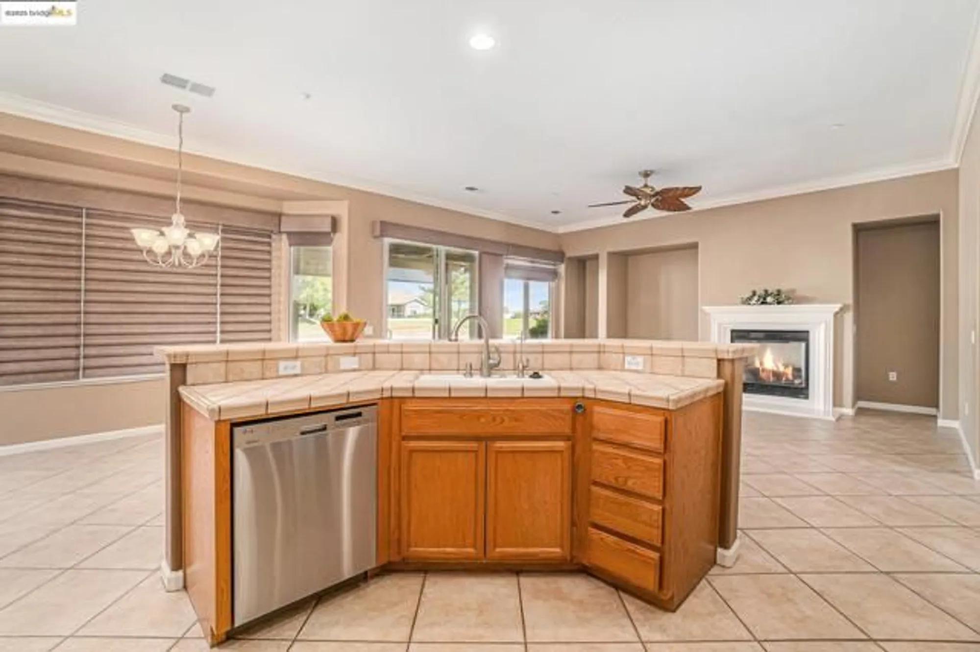 Property Slideshow image 8 of 35 | 599 pomona dr, Brentwood, CA, 94513