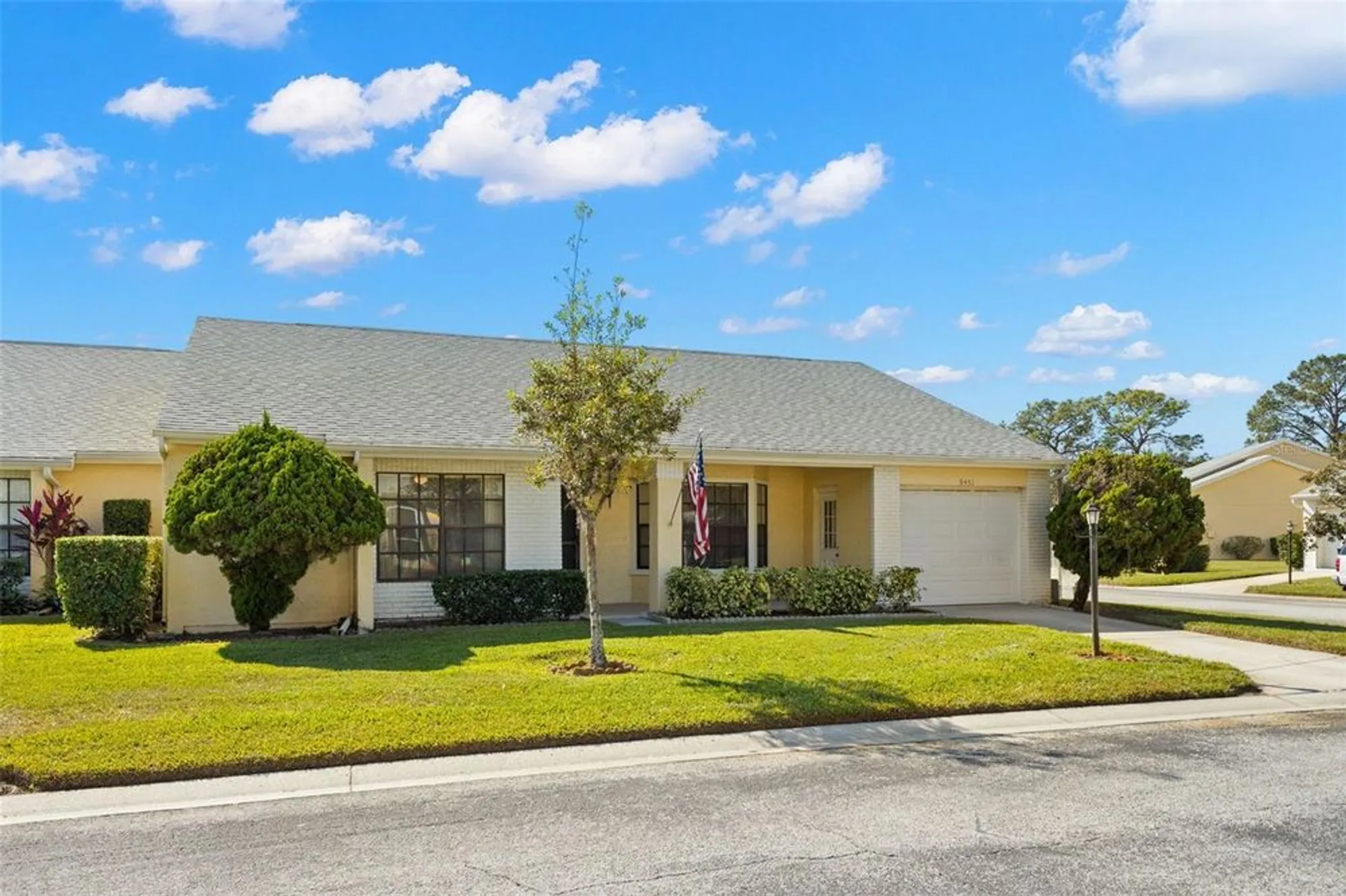 Property Slideshow image 2 of 43 | 9451 rockbridge cir, New Port Richey, FL, 34655