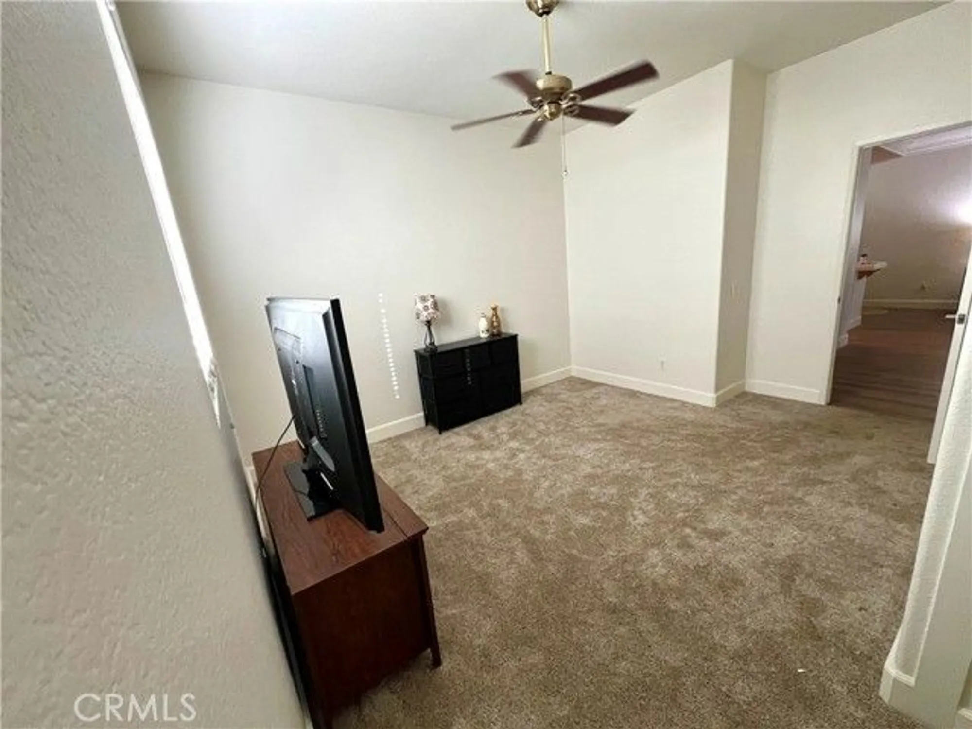 Property Slideshow image 17 of 41 | 28239 long meadow dr, Menifee, CA, 92584