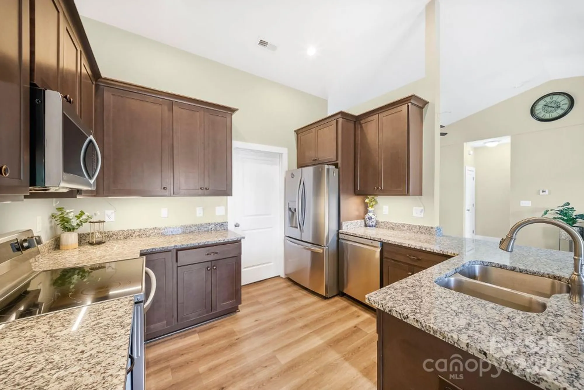 Property Slideshow image 7 of 36 | 457 riverwind dr, Hendersonville, NC, 28739