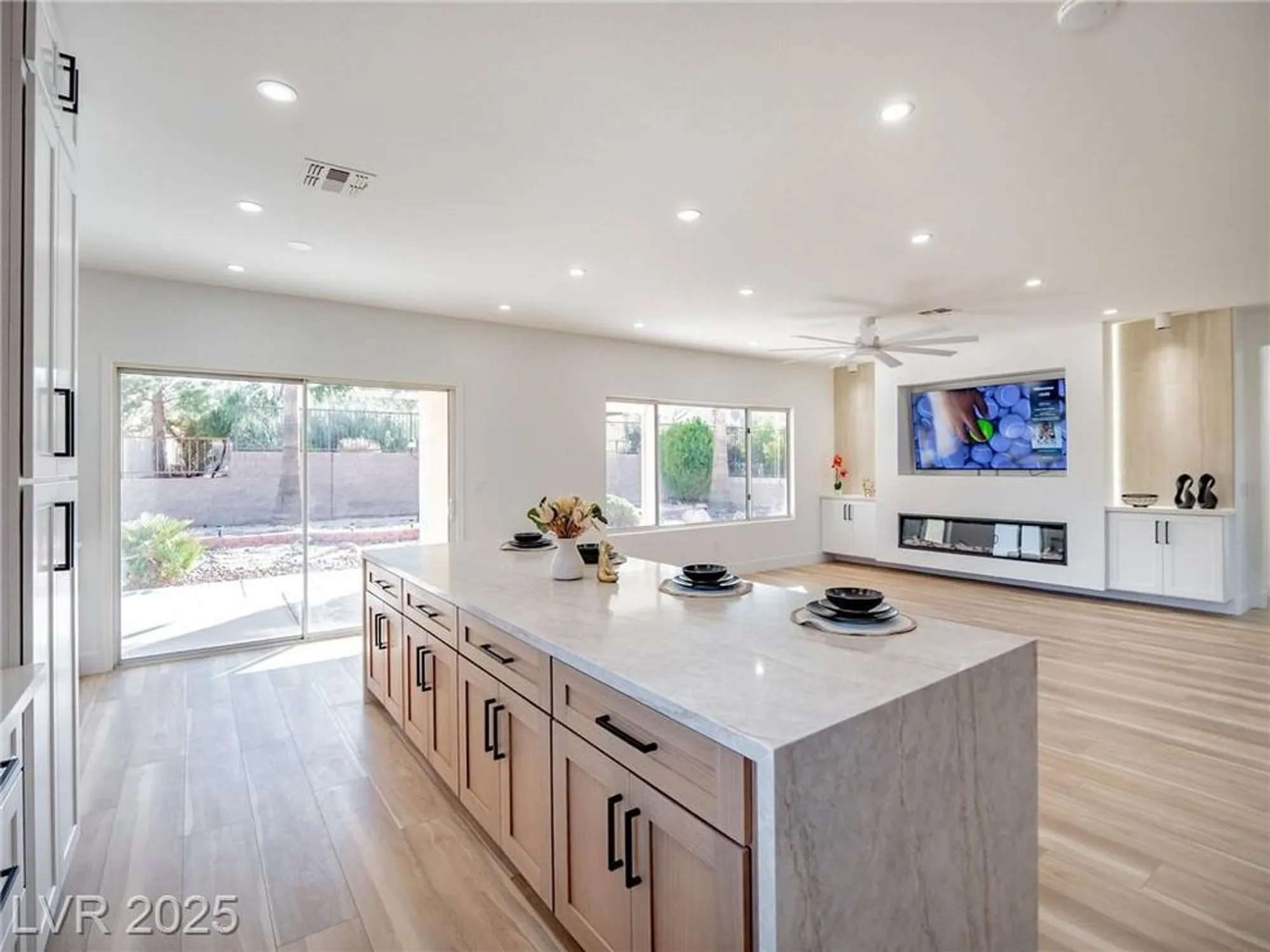 Property Slideshow image 20 of 43 | 2537 terrytown ave, Henderson, NV, 89052