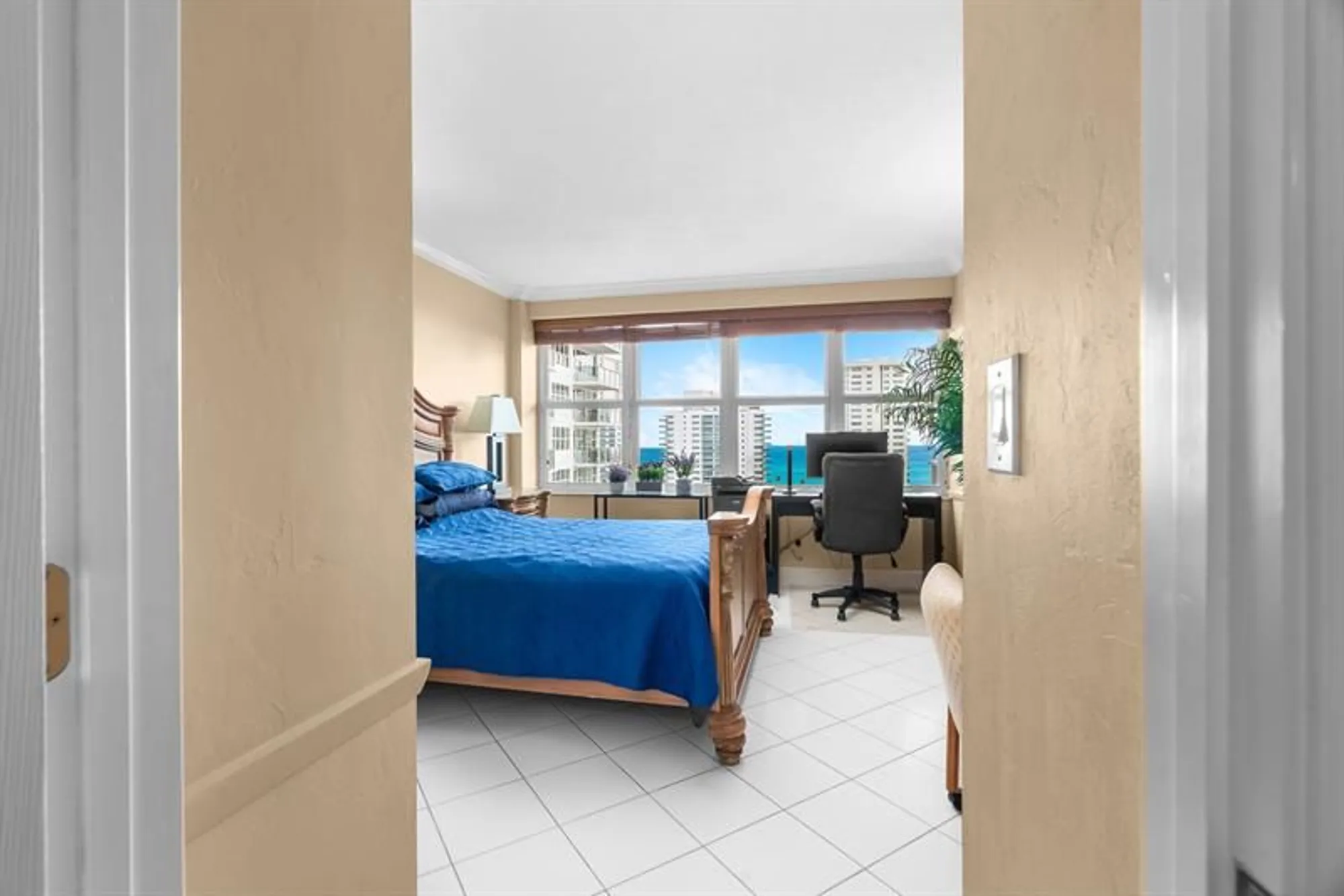 Property Slideshow image 24 of 47 | 3333 ne 34th st 1214, Fort Lauderdale, FL, 33308