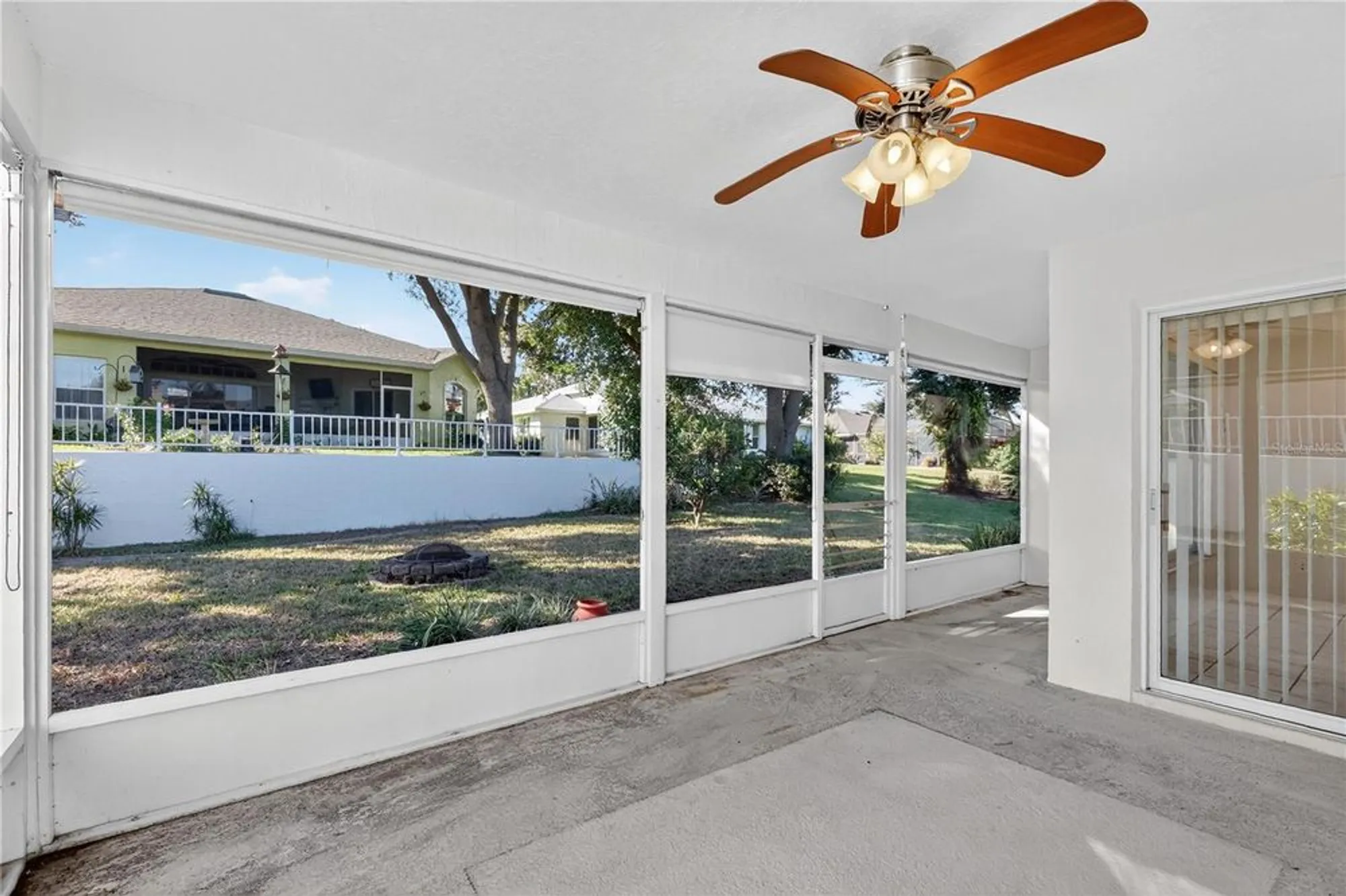 Property Slideshow image 17 of 37 | 5133 links ln, Leesburg, FL, 34748