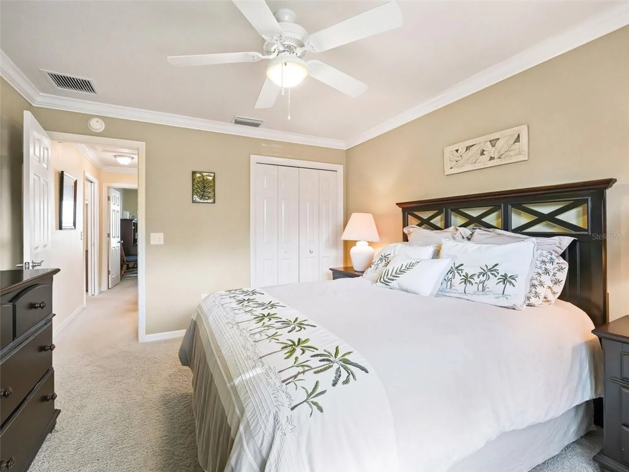 Property Slideshow image 23 of 31 | 2360 hopespring loop, The Villages, FL, 32162