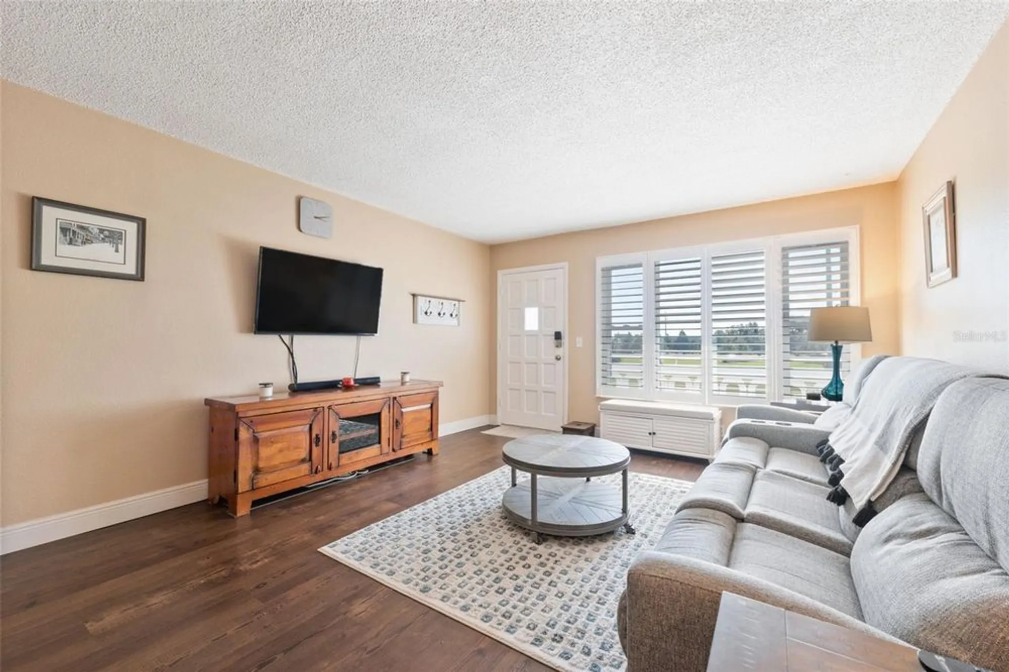 Property Slideshow image 5 of 40 | 2468 florentine way apt 48, Clearwater, FL, 33763