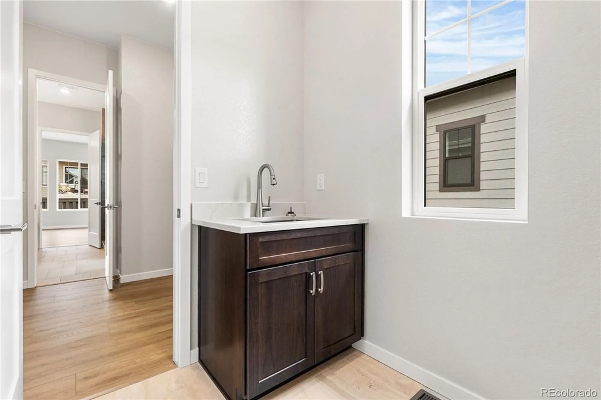 Property Slideshow image 18 of 31 | 11116 stonepath st, Littleton, CO, 80125