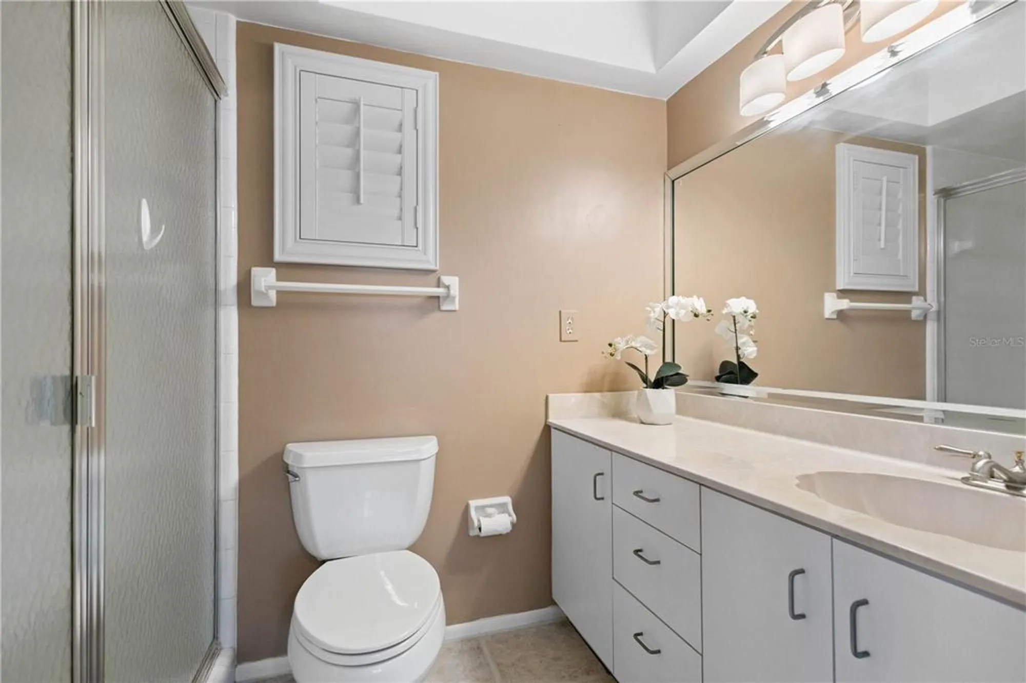 Property Slideshow image 23 of 35 | 3328 dartmouth ln 1012, Sarasota, FL, 34239
