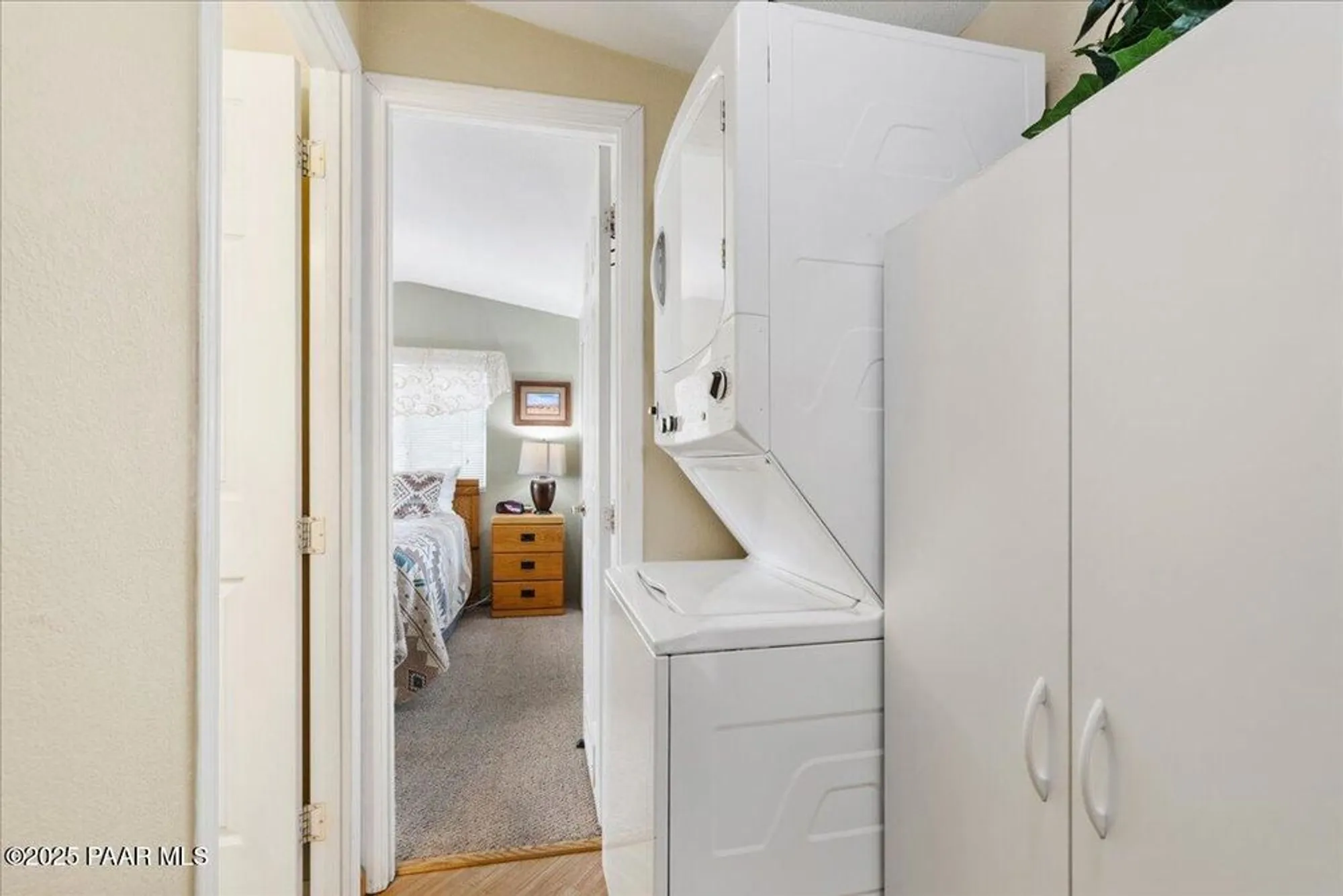 Property Slideshow image 21 of 47 | 2521 hilltop rd, Prescott, AZ, 86301