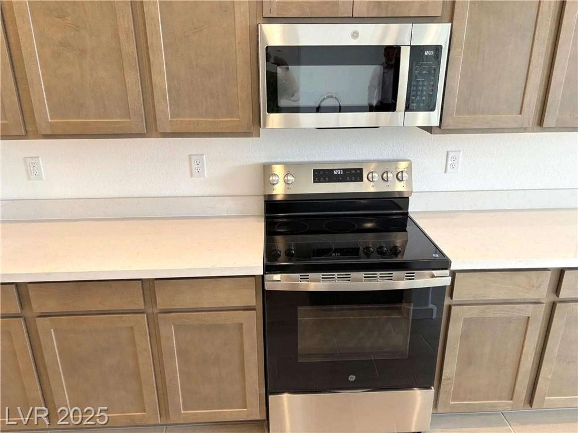 Property Slideshow image 11 of 26 | 4332 angel falls ct, Pahrump, NV, 89061