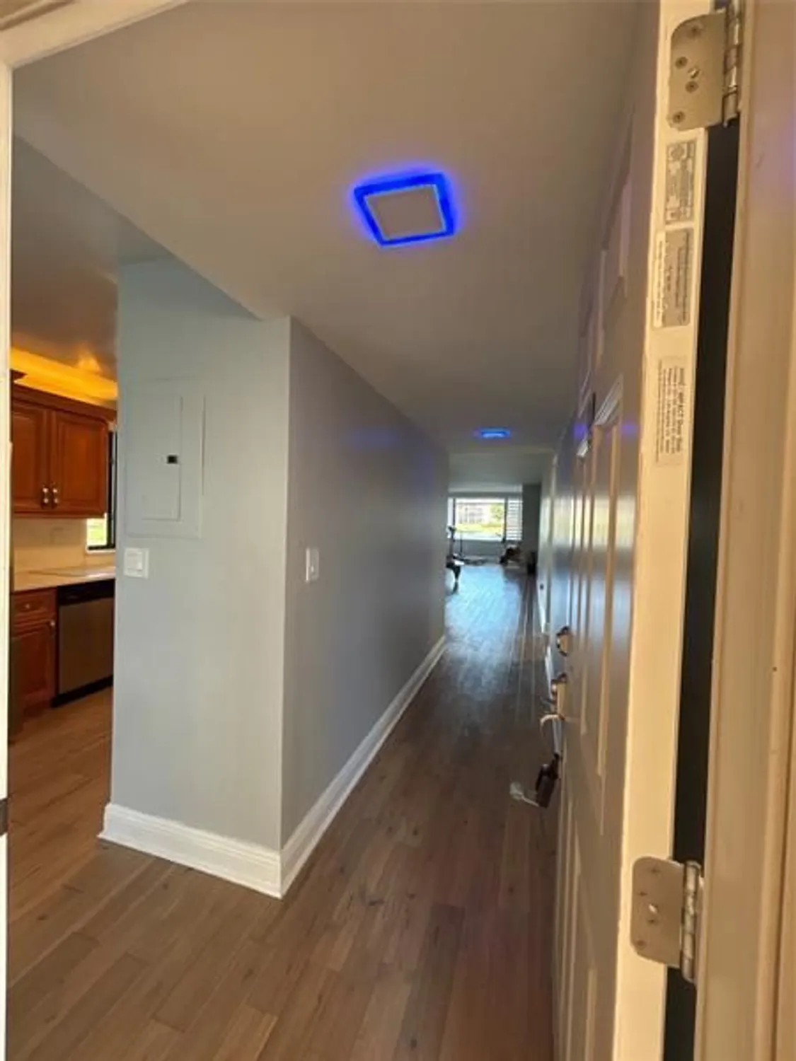 Property Slideshow image 26 of 27 | 10724 w clairmont cir # 10724, Tamarac, FL, 33321