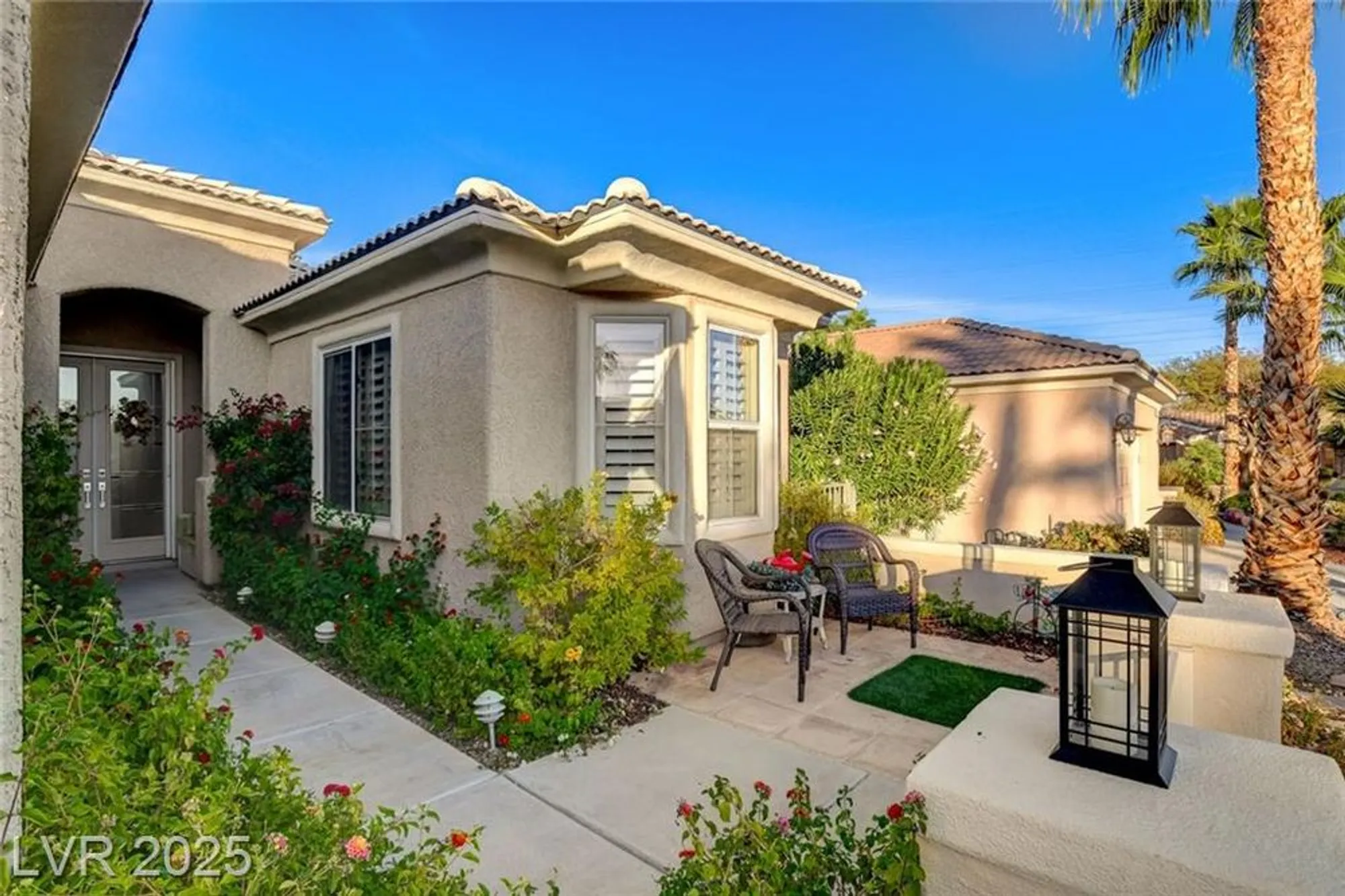 Property Slideshow image 2 of 54 | 10228 riva de destino ave, Las Vegas, NV, 89135