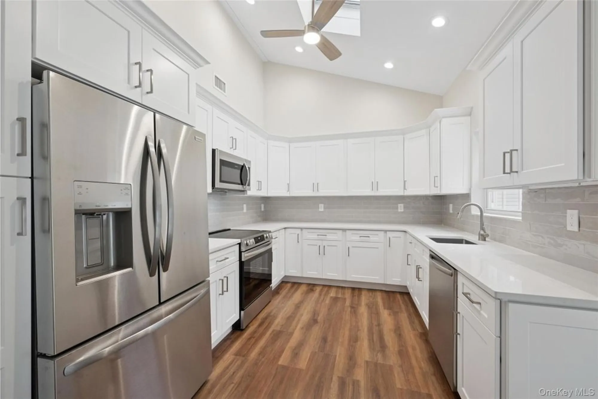 Property Slideshow image 6 of 28 | 99 village cir, Manorville, NY, 11949
