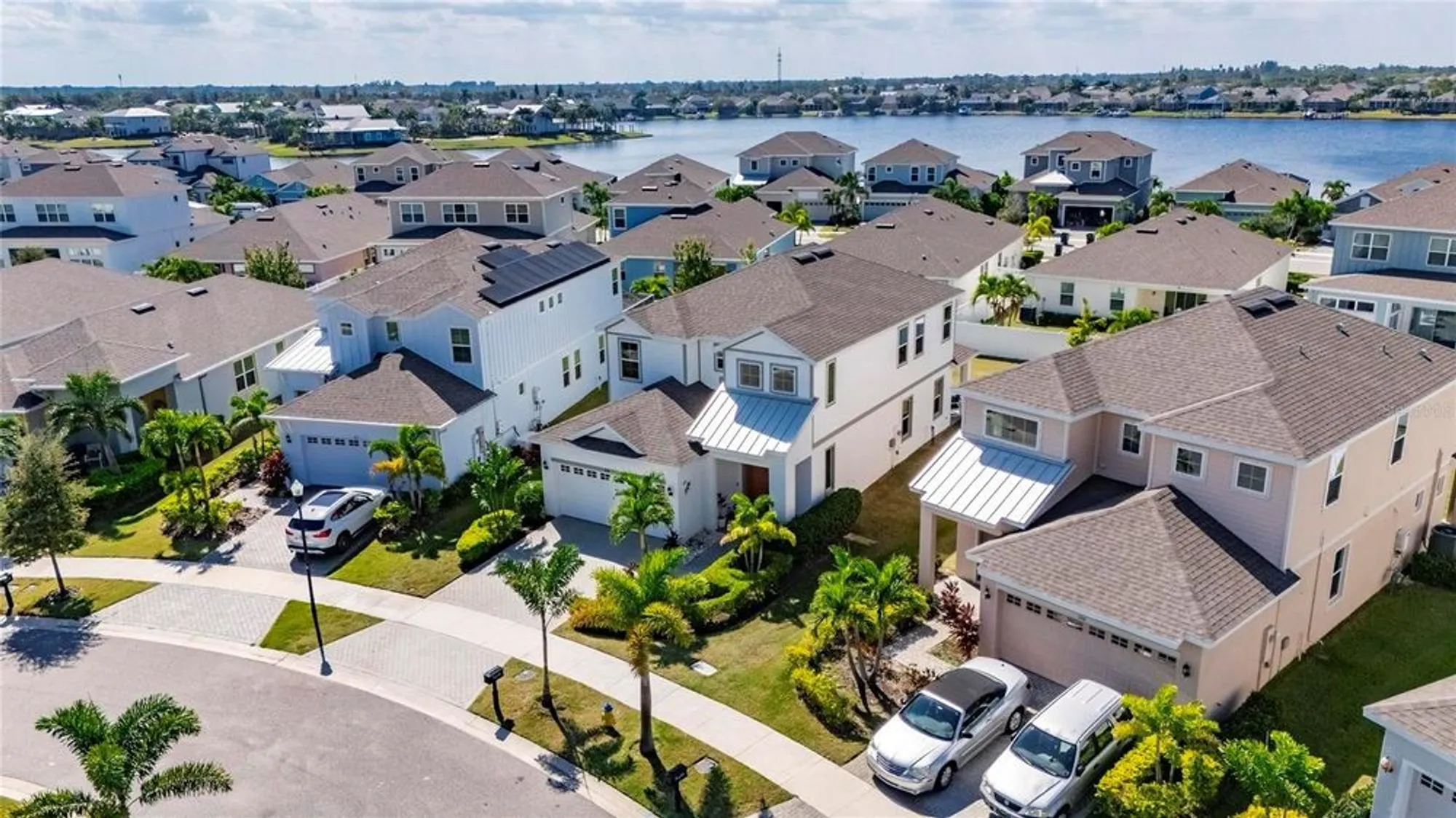 Property Slideshow image 62 of 91 | 324 blackrock ln, Apollo Beach, FL, 33572